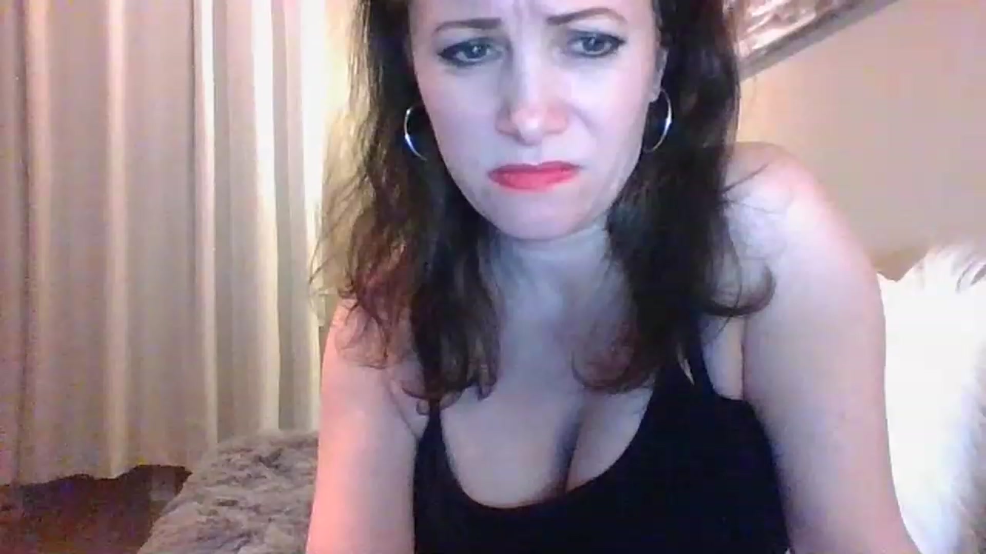 Gallery image thumbnail from LVDOLL's myfreecams stream on, 12/28/2022, 01:43 image 9 of 20
