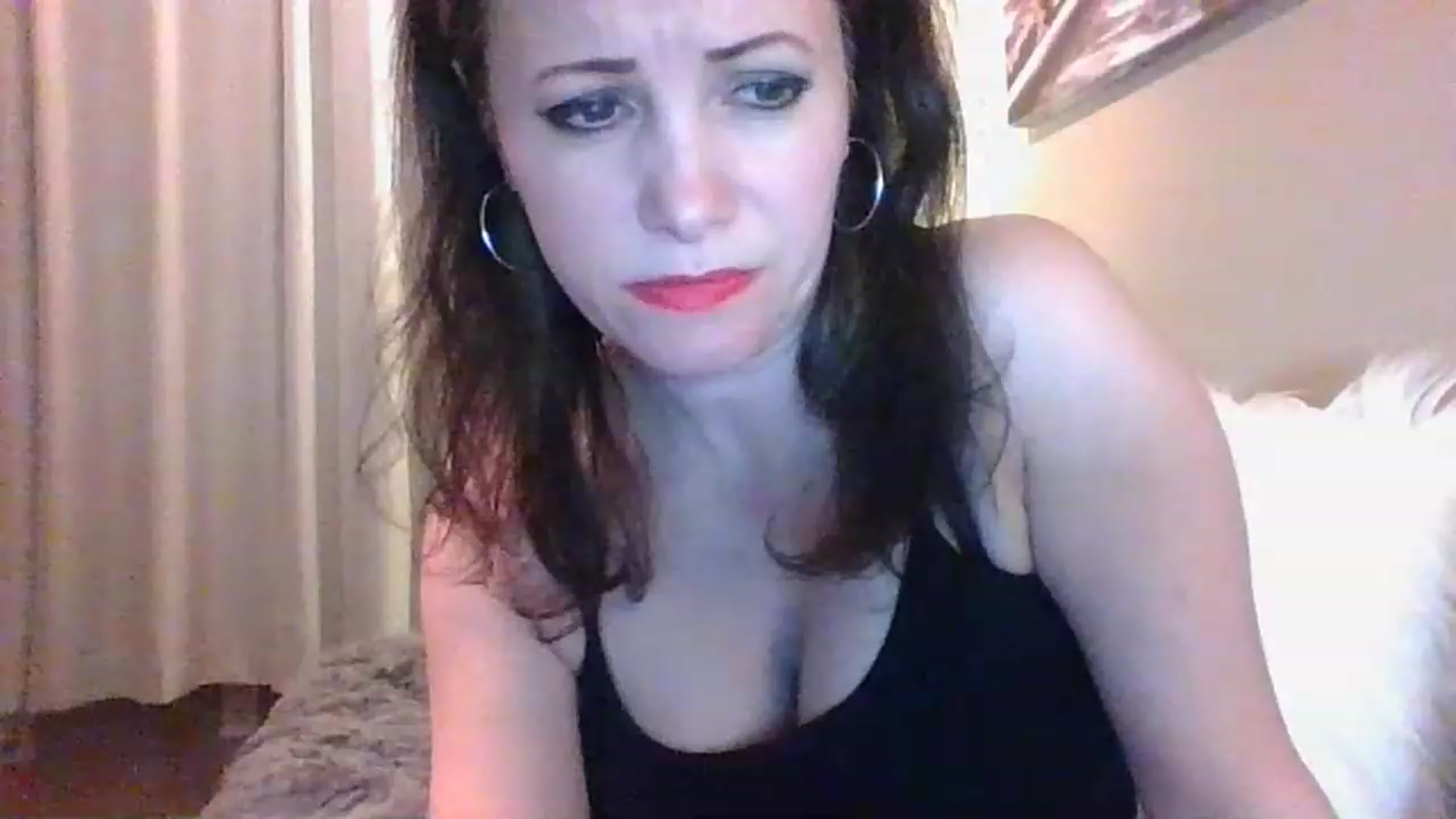 Gallery image thumbnail from LVDOLL's myfreecams stream on, 12/28/2022, 01:43 image 11 of 20