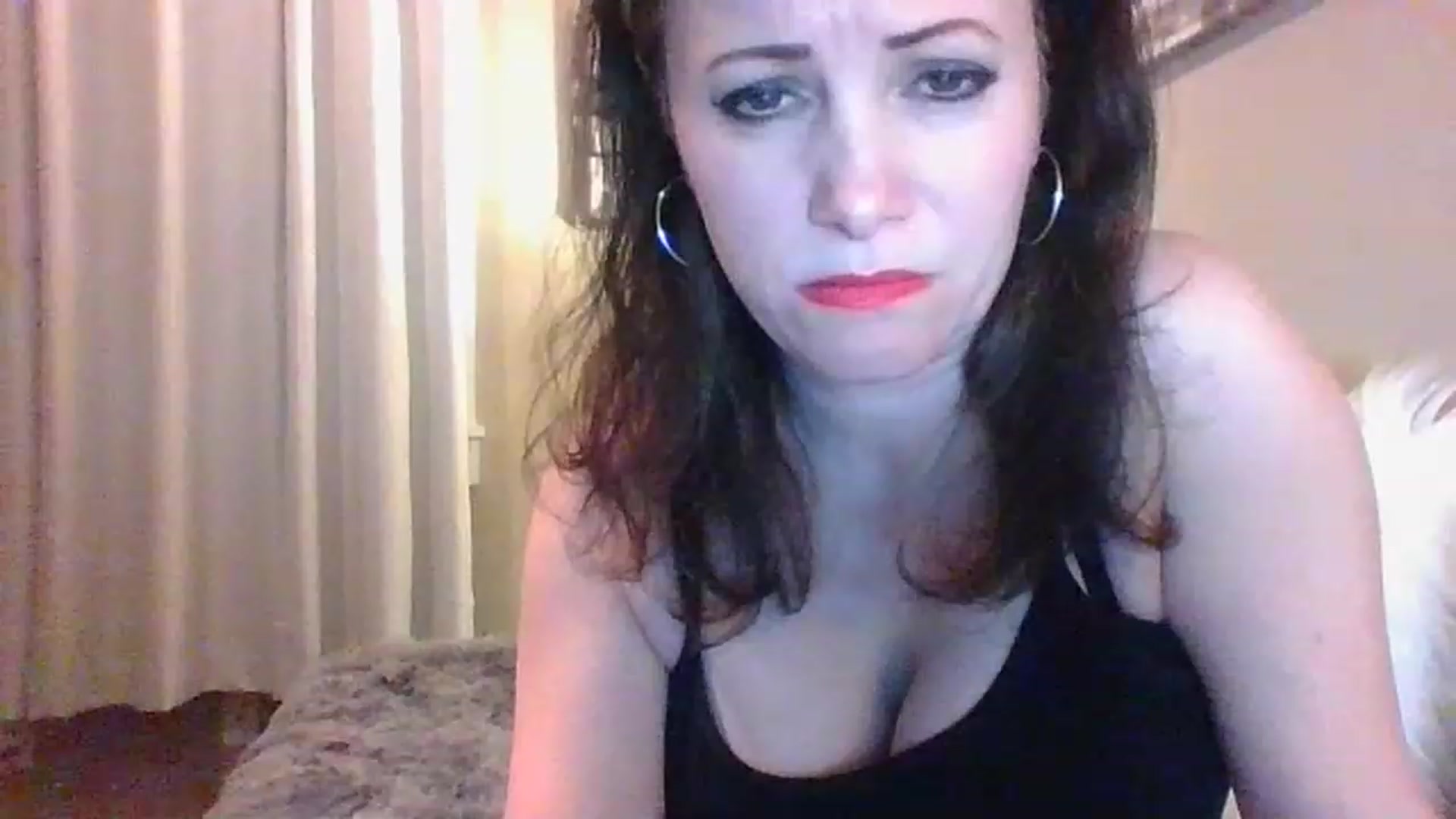 Gallery image thumbnail from LVDOLL's myfreecams stream on, 12/28/2022, 01:43 image 10 of 20