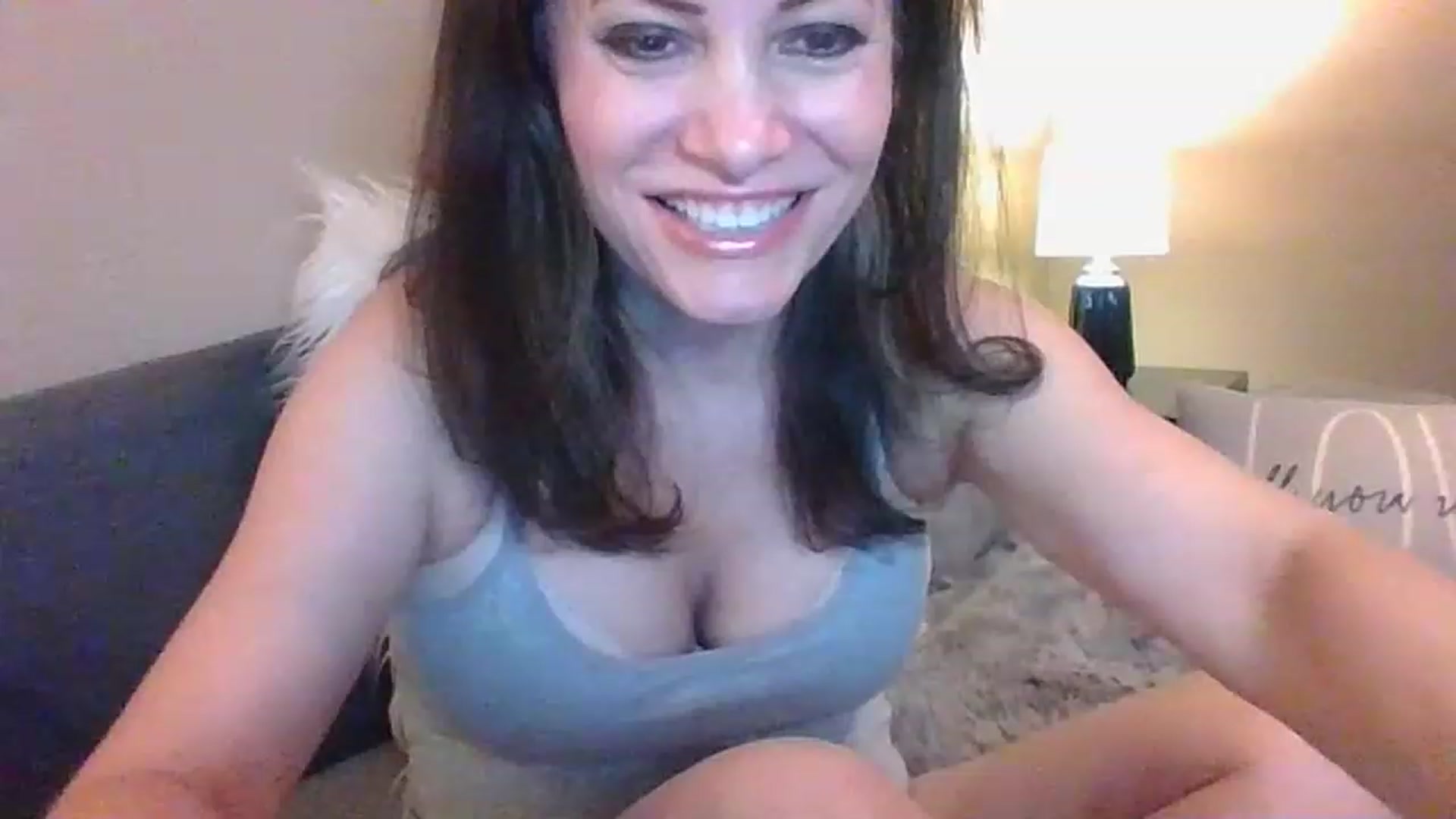 Gallery image thumbnail from LVDOLL's myfreecams stream on, 12/29/2022, 05:21 image 15 of 20