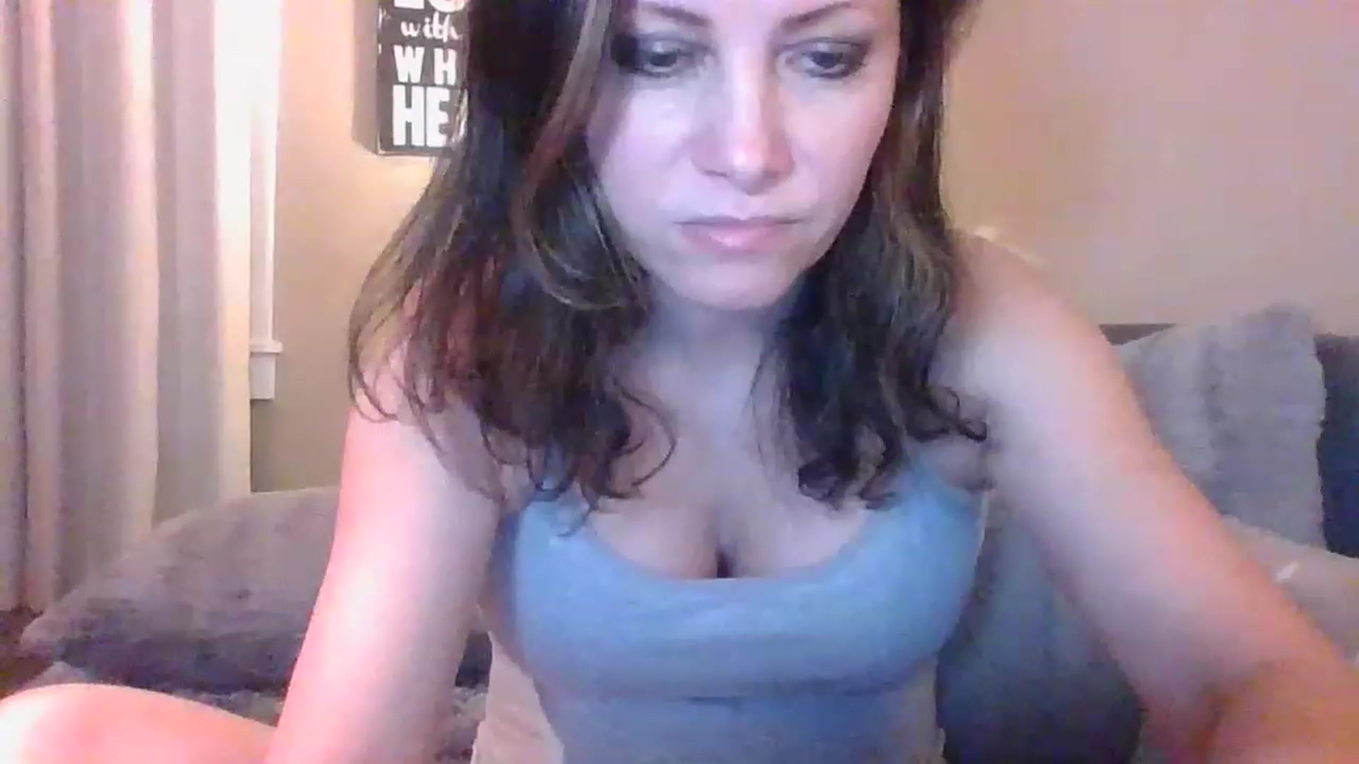 Gallery image thumbnail from LVDOLL's myfreecams stream on, 12/30/2022, 05:17 image 10 of 20