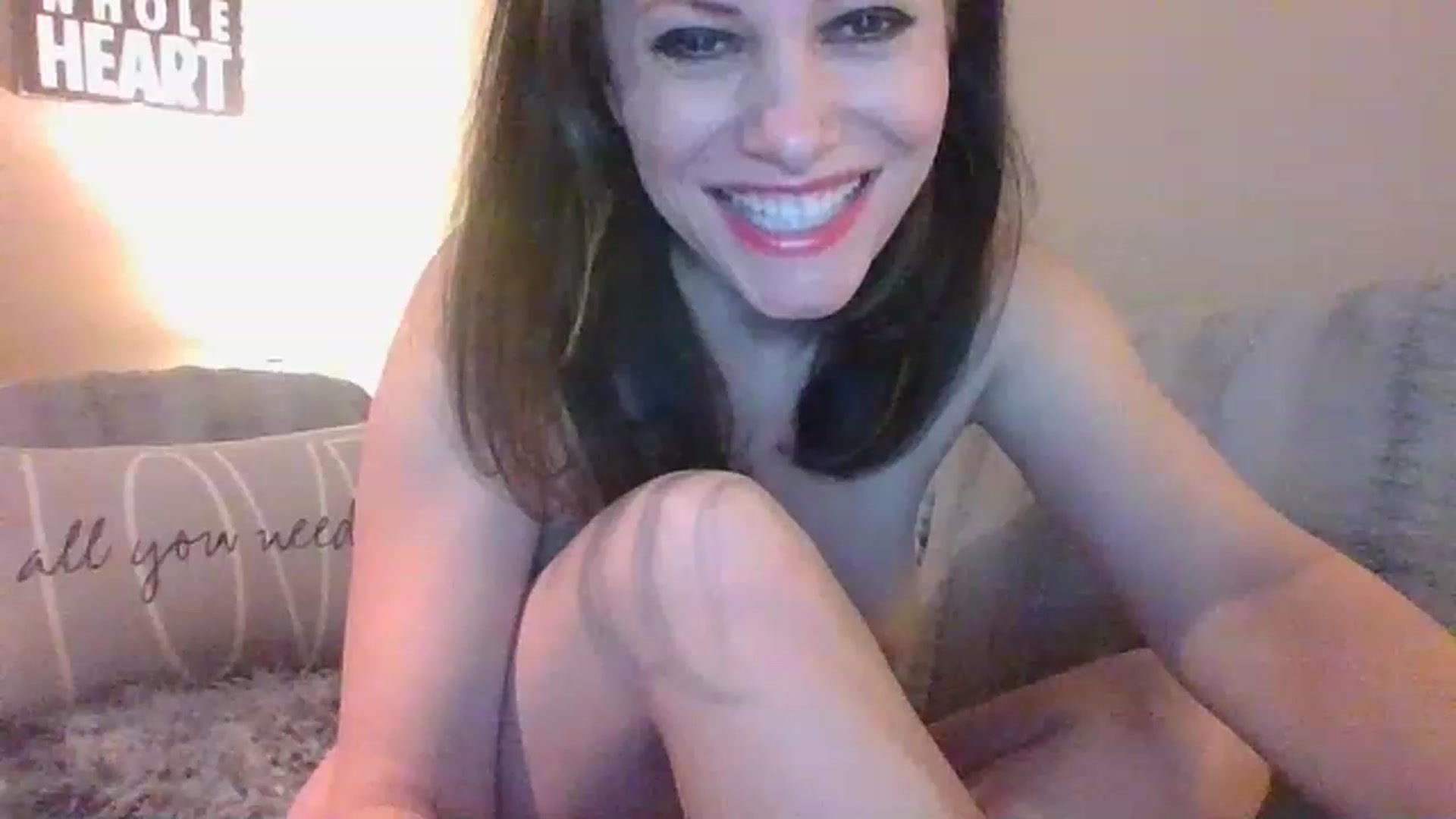 Gallery image thumbnail from LVDOLL's myfreecams stream on, 12/31/2022, 04:56 image 2 of 20