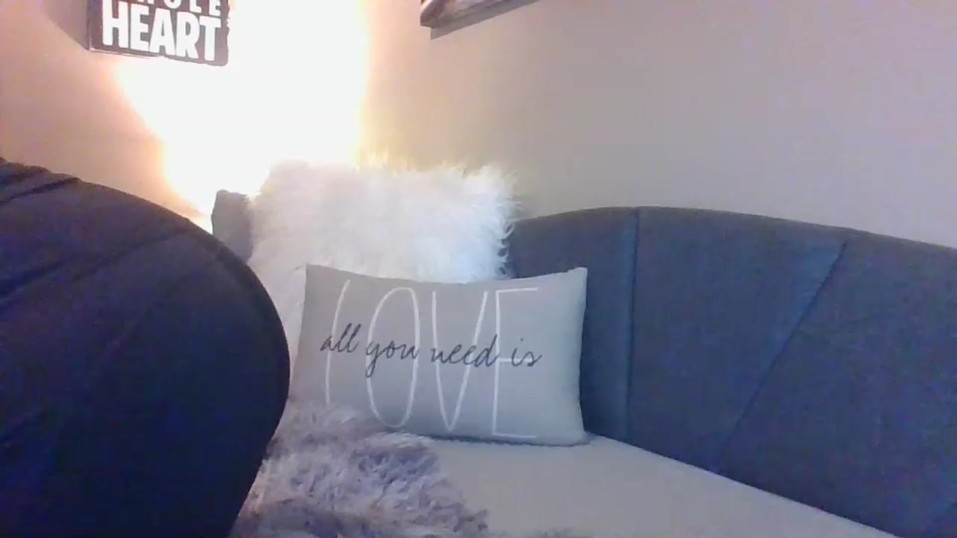 Gallery image thumbnail from LVDOLL's myfreecams stream on, 01/03/2023, 04:10 image 10 of 20