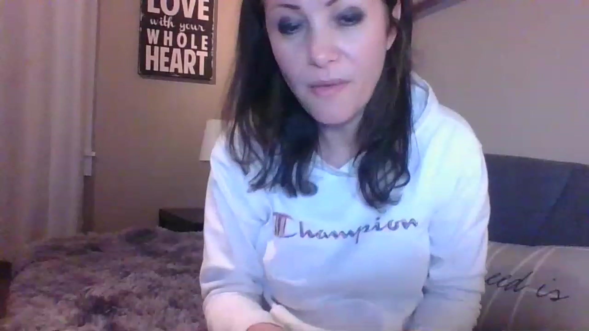 Gallery image thumbnail from LVDOLL's myfreecams stream on, 01/04/2023, 03:42 image 6 of 20