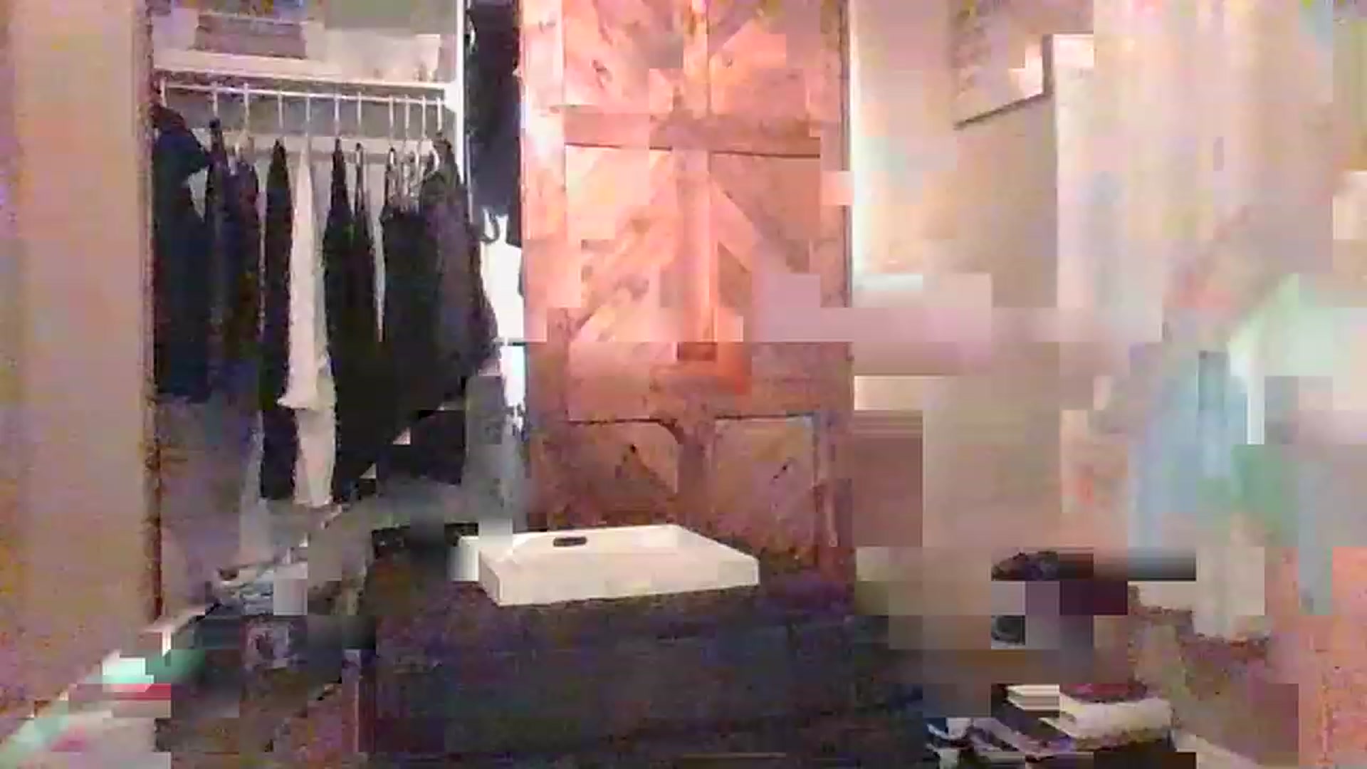 Gallery image thumbnail from LVDOLL's myfreecams stream on, 01/04/2023, 04:16 image 17 of 20