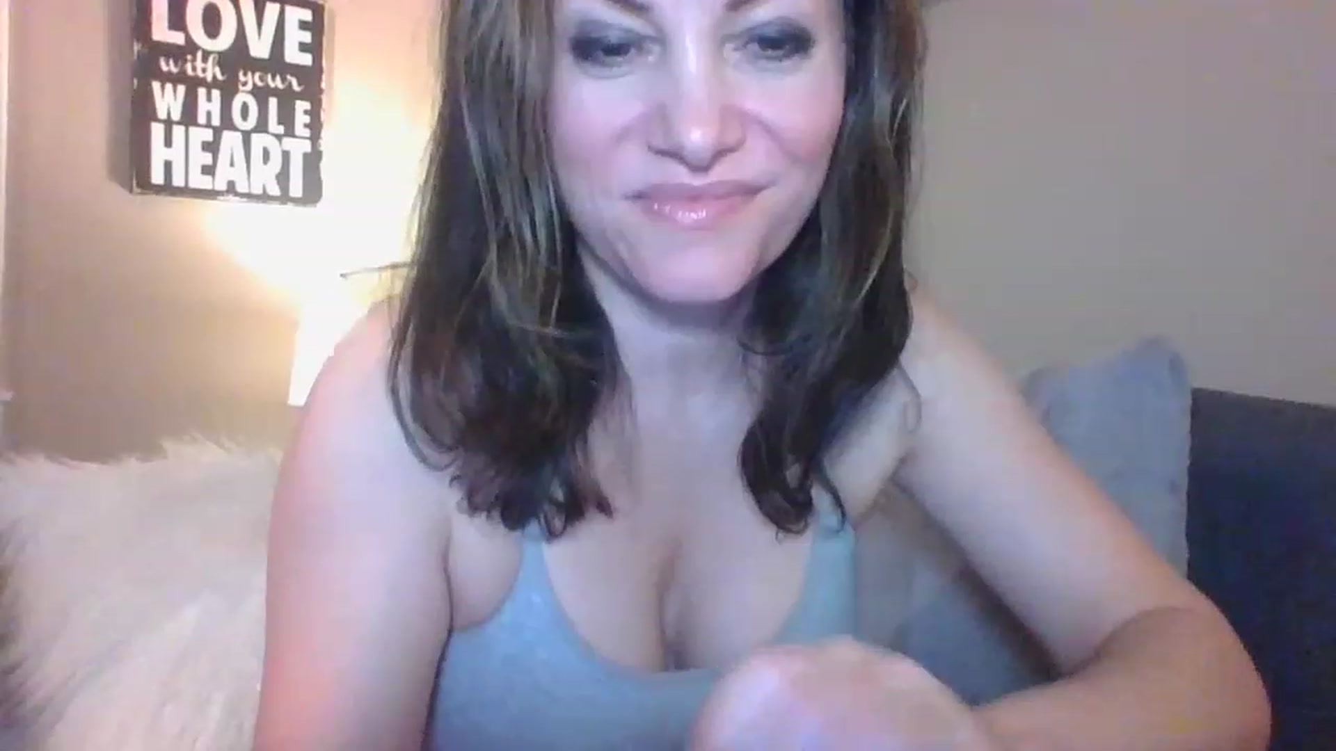 Gallery image thumbnail from LVDOLL's myfreecams stream on, 01/04/2023, 07:41 image 10 of 20
