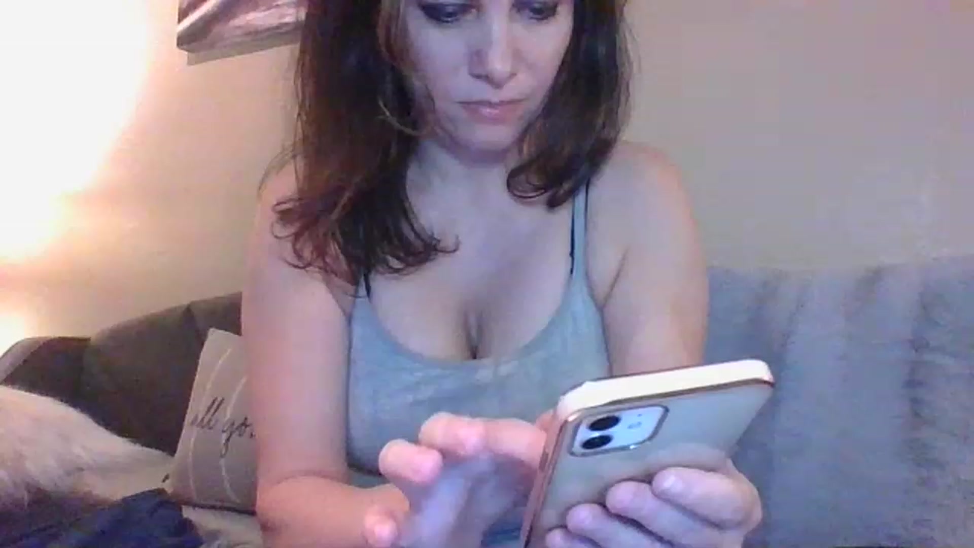 Gallery image thumbnail from LVDOLL's myfreecams stream on, 01/05/2023, 01:20 image 3 of 20