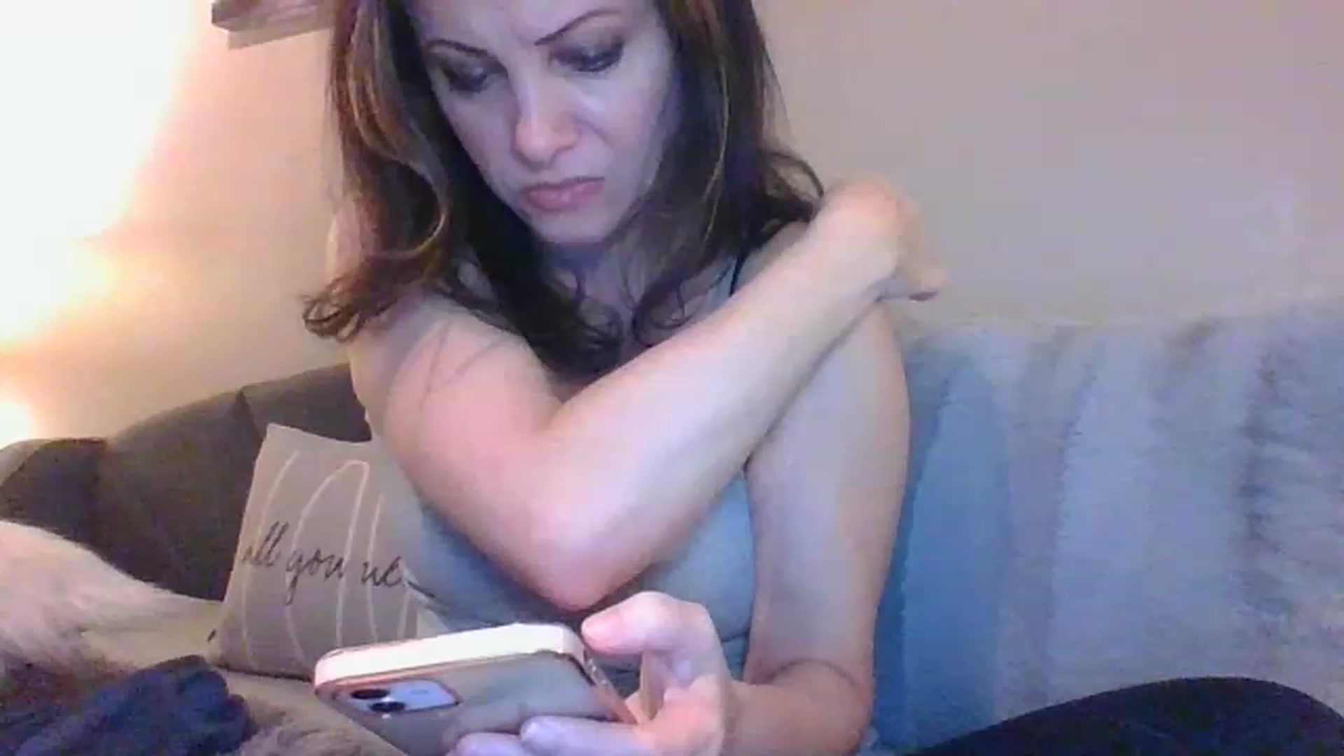Gallery image thumbnail from LVDOLL's myfreecams stream on, 01/05/2023, 01:20 image 14 of 20