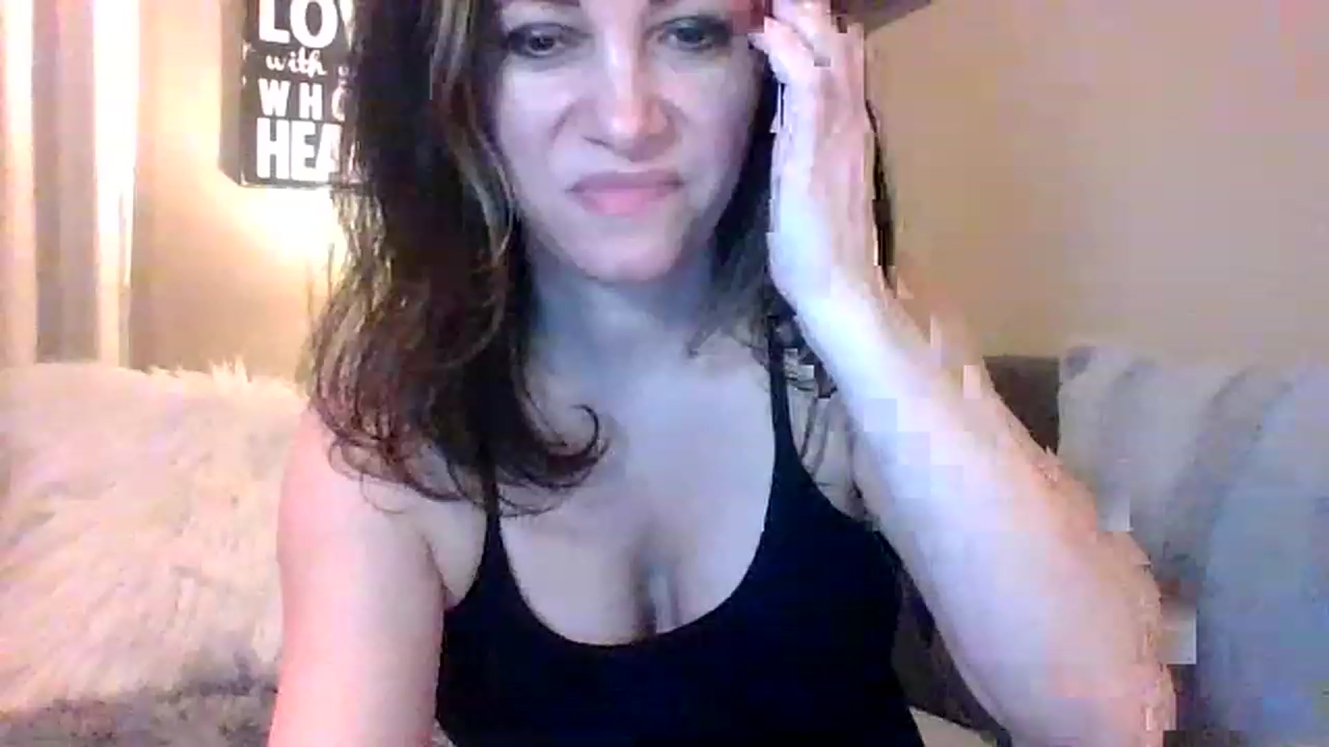 Gallery image thumbnail from LVDOLL's myfreecams stream on, 01/05/2023, 06:39 image 5 of 20