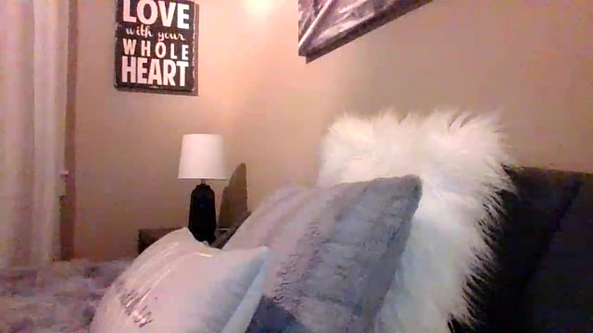 Gallery image thumbnail from LVDOLL's myfreecams stream on, 01/05/2023, 06:39 image 16 of 20