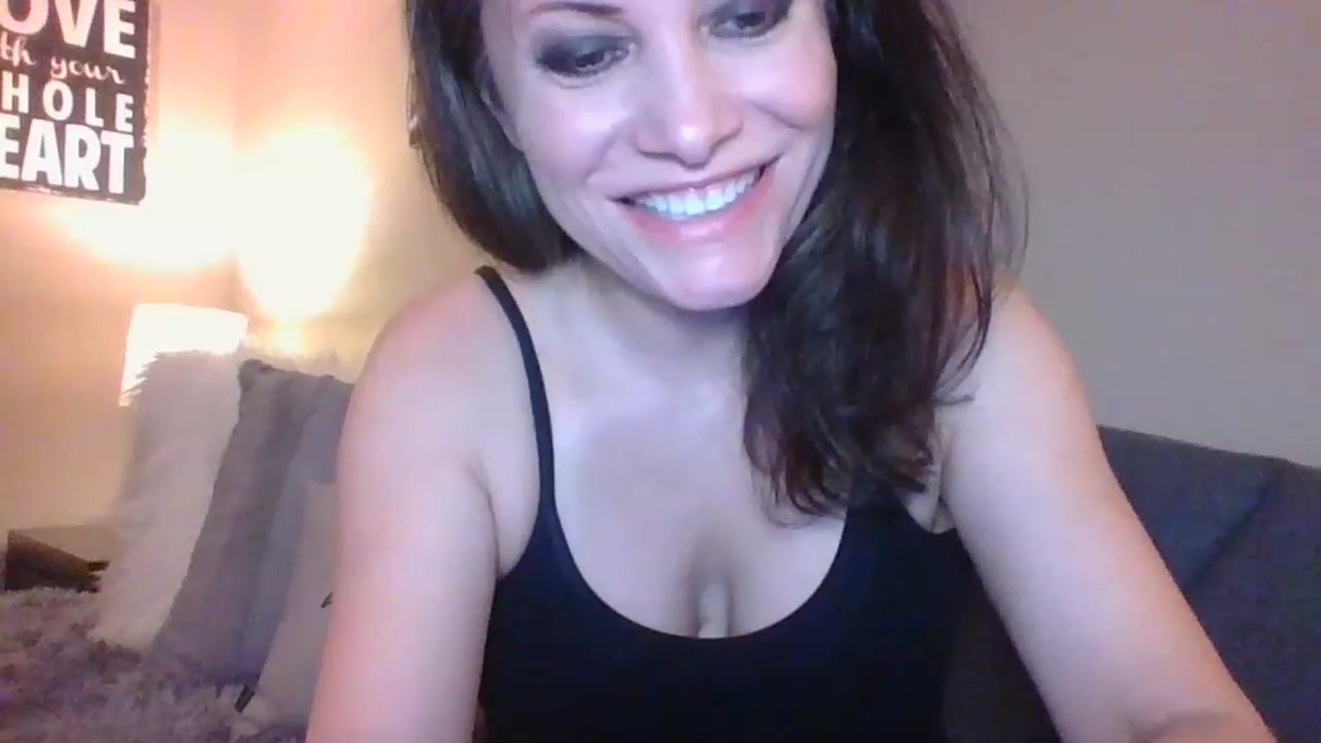 Gallery image thumbnail from LVDOLL's myfreecams stream on, 01/09/2023, 05:28 image 2 of 20