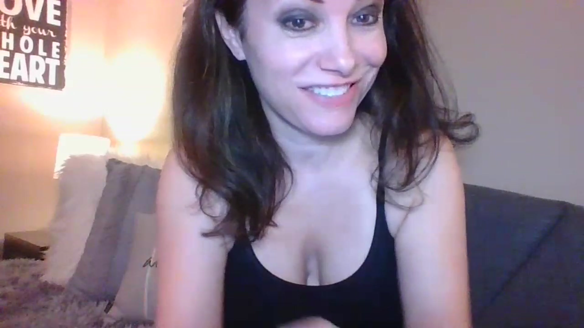 Gallery image thumbnail from LVDOLL's myfreecams stream on, 01/09/2023, 05:28 image 10 of 20