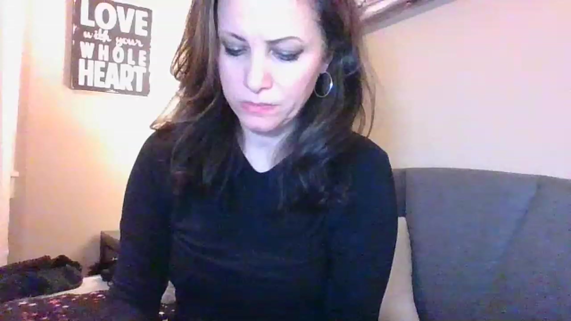 Gallery image thumbnail from LVDOLL's myfreecams stream on, 01/10/2023, 08:18 image 3 of 20