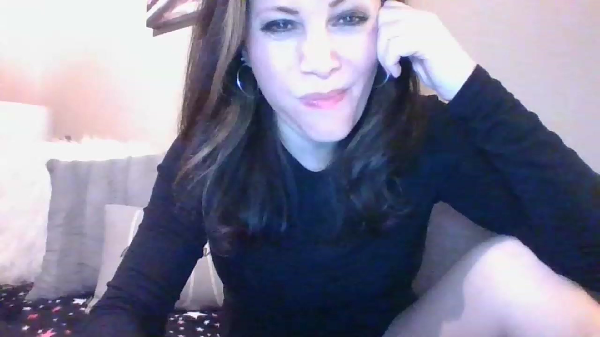 Gallery image thumbnail from LVDOLL's myfreecams stream on, 01/10/2023, 08:18 image 8 of 20