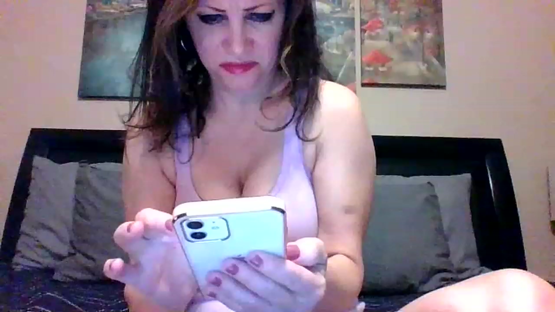 Gallery image thumbnail from LVDOLL's myfreecams stream on, 01/16/2023, 04:25 image 2 of 20
