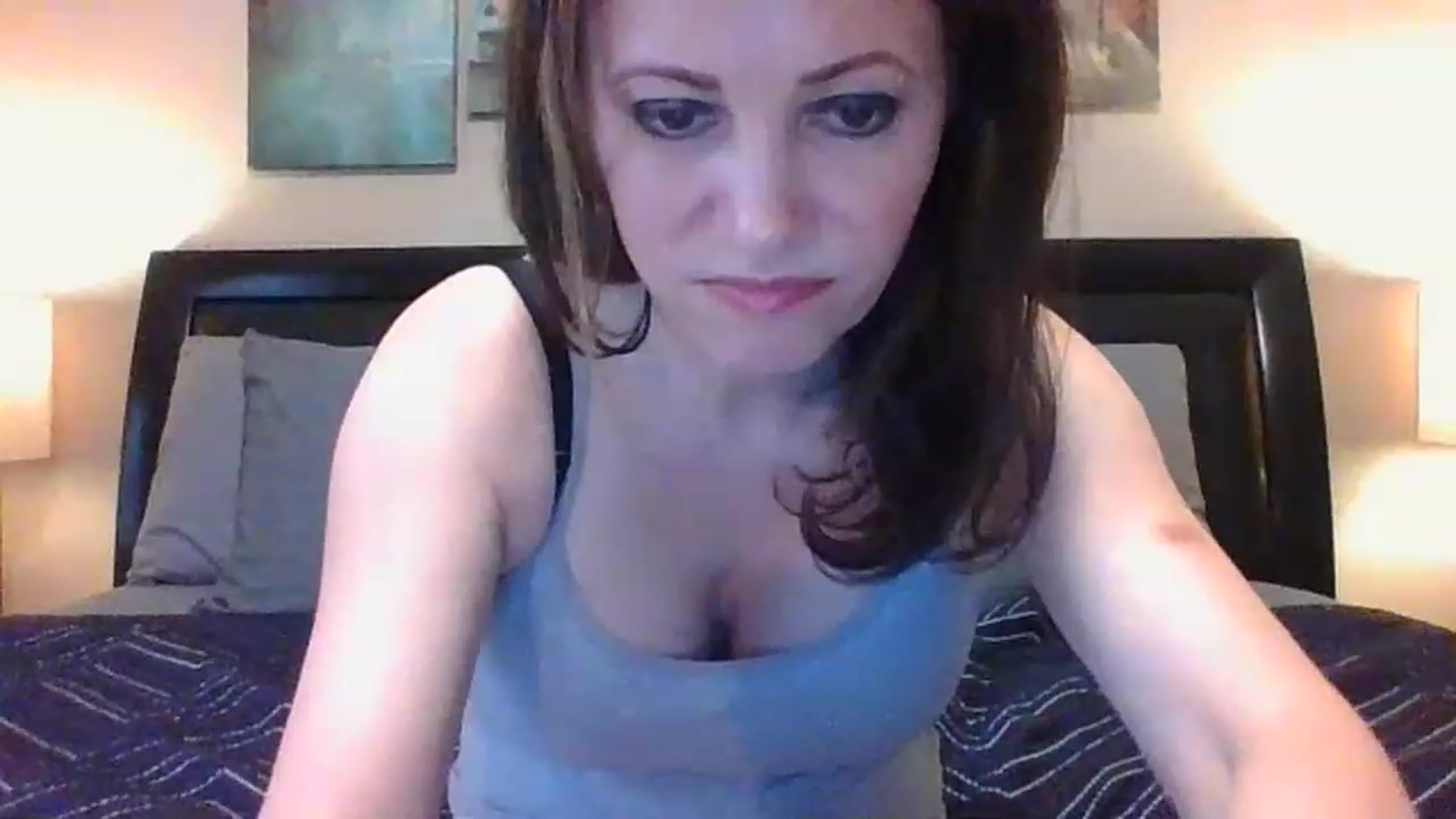 Gallery image thumbnail from LVDOLL's myfreecams stream on, 01/17/2023, 22:44 image 11 of 20