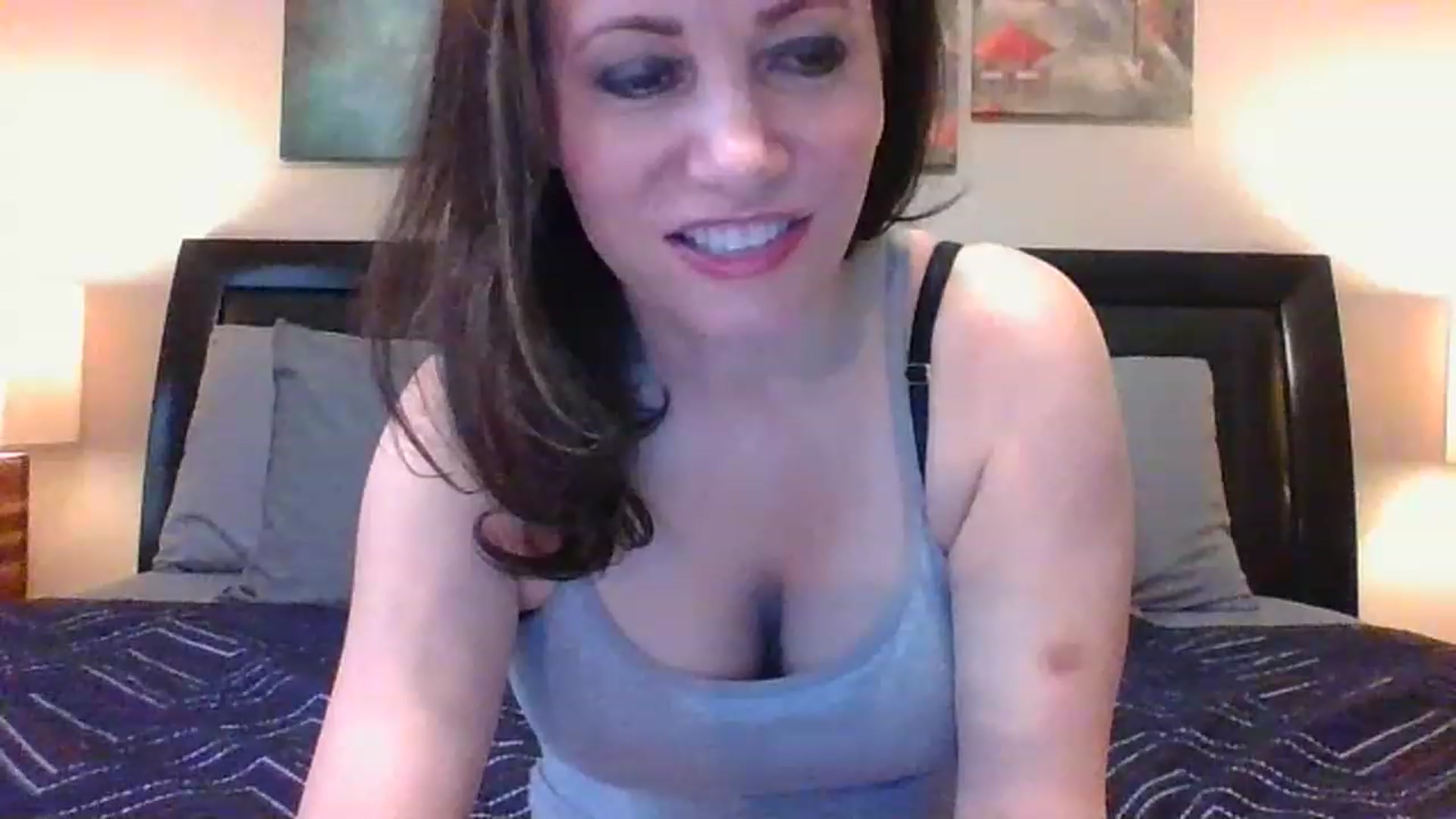 Gallery image thumbnail from LVDOLL's myfreecams stream on, 01/17/2023, 22:44 image 6 of 20