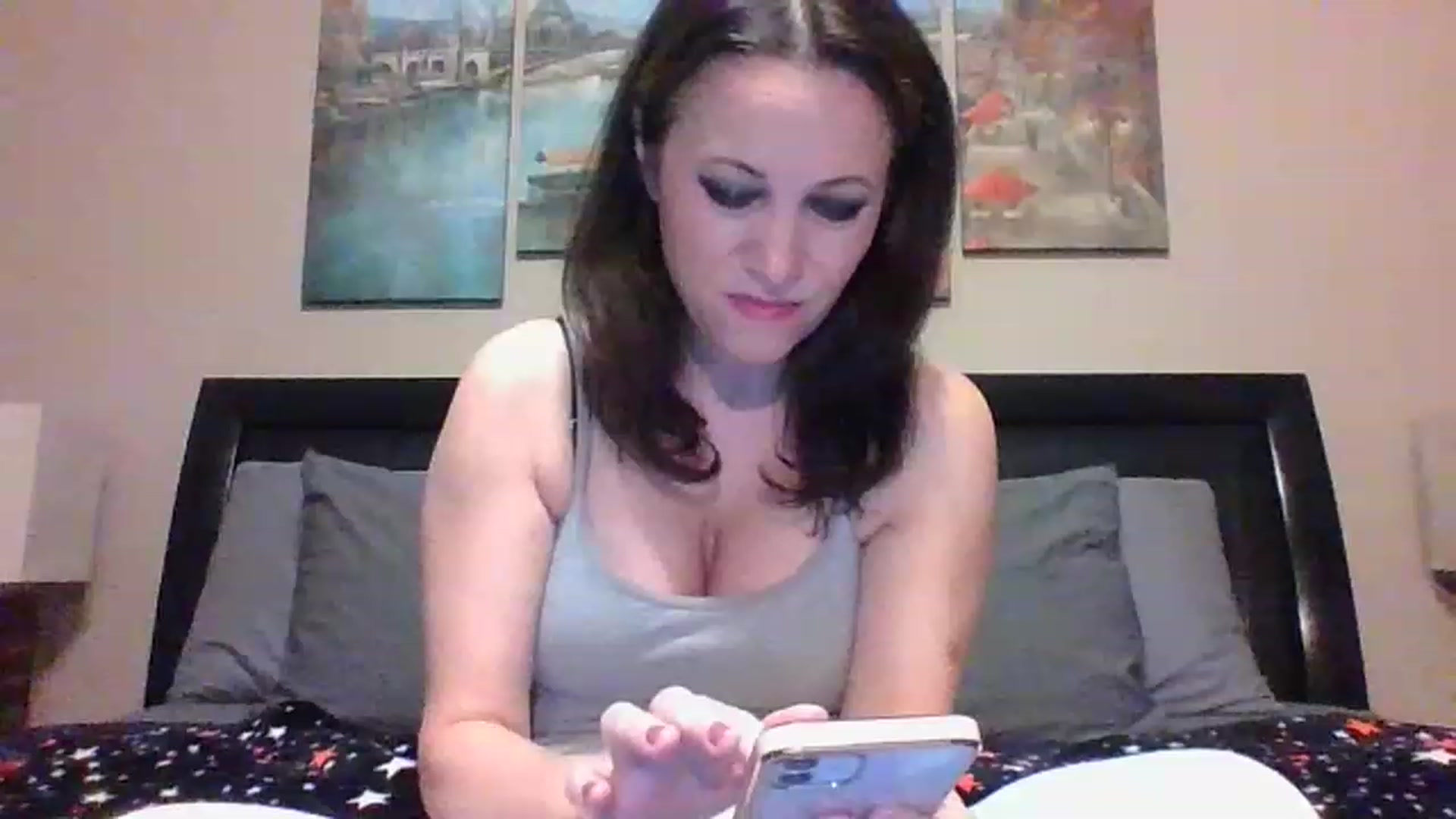 Gallery image thumbnail from LVDOLL's myfreecams stream on, 01/18/2023, 04:10 image 9 of 20