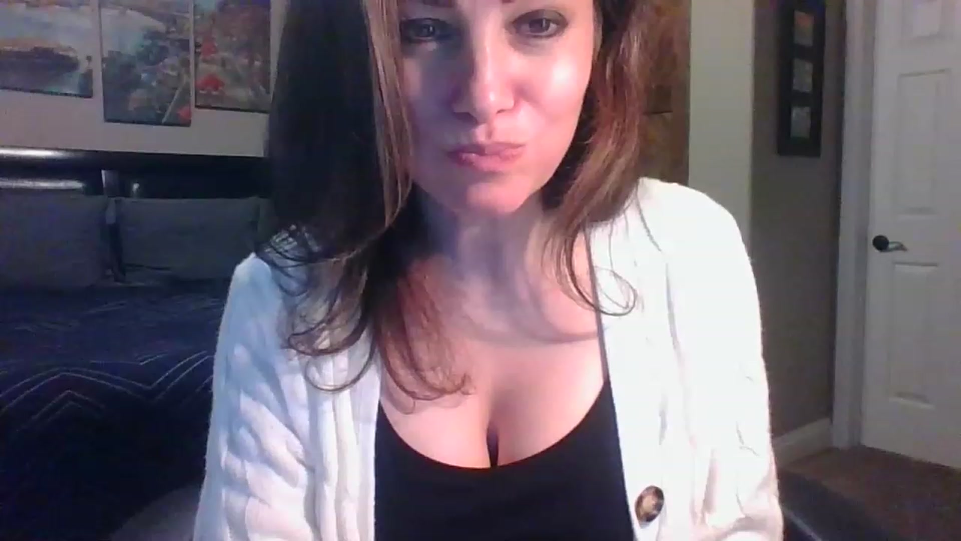 Gallery image thumbnail from LVDOLL's myfreecams stream on, 01/27/2023, 23:58 image 15 of 20