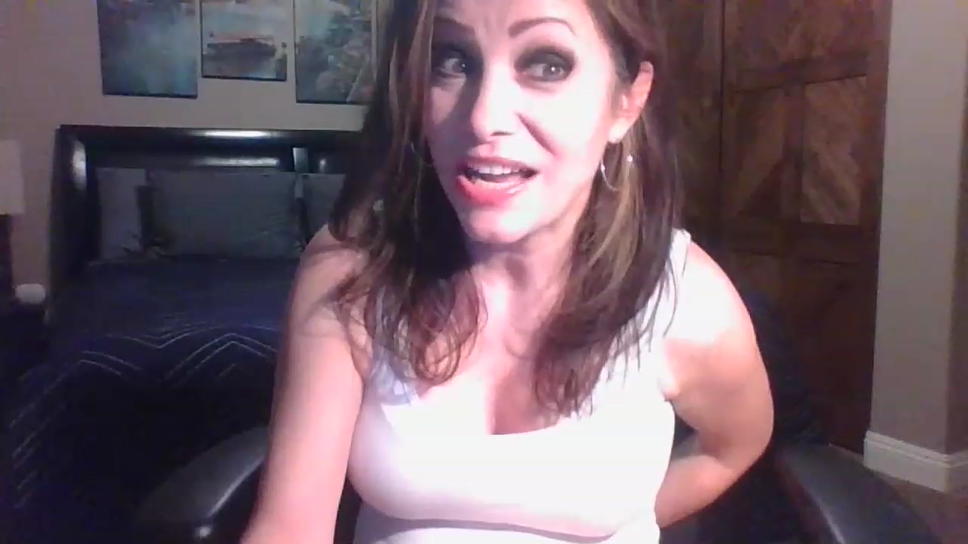 Gallery image thumbnail from LVDOLL's myfreecams stream on, 01/29/2023, 05:03 image 4 of 20