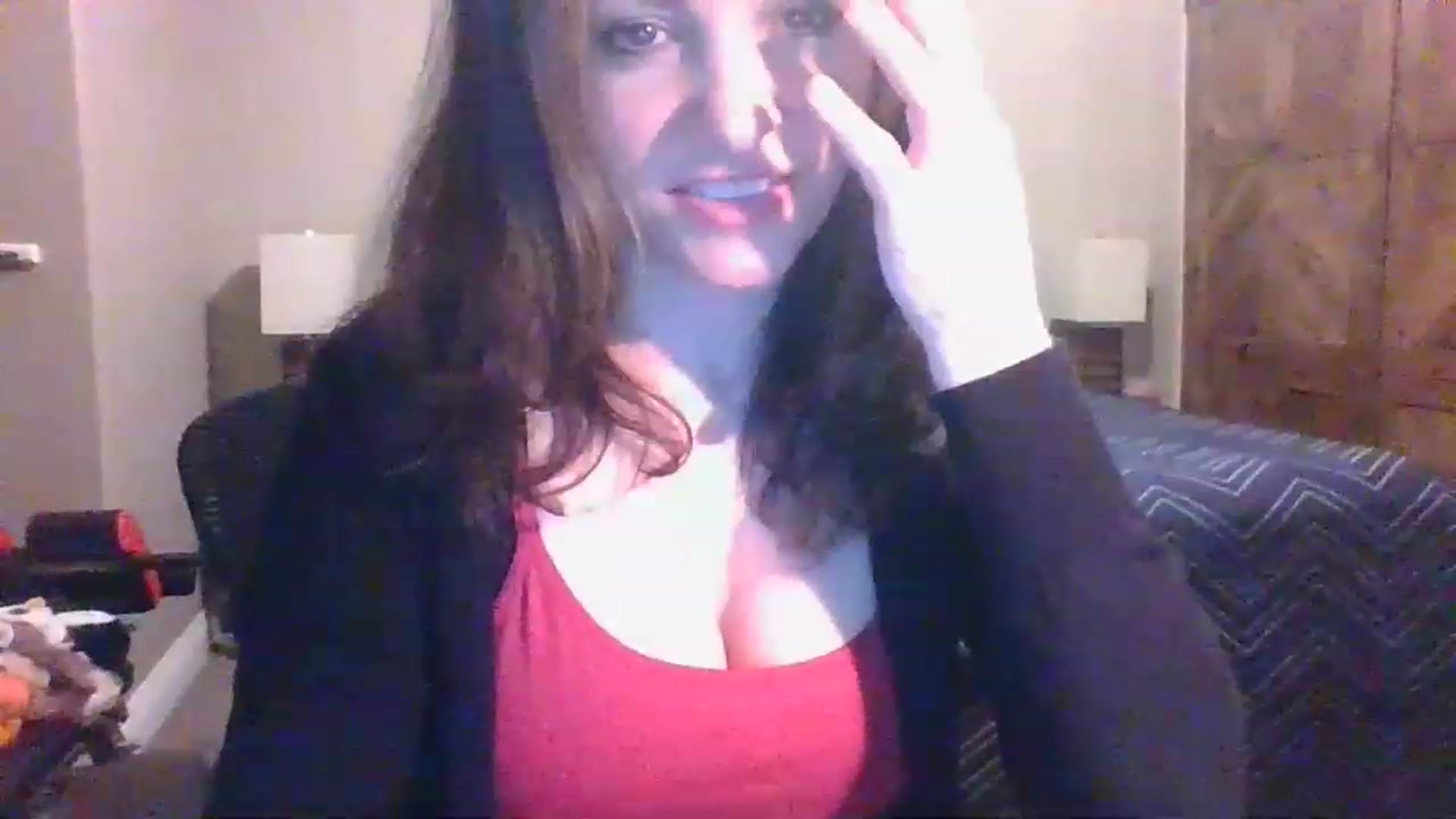 Gallery image thumbnail from LVDOLL's myfreecams stream on, 02/01/2023, 06:39 image 7 of 20