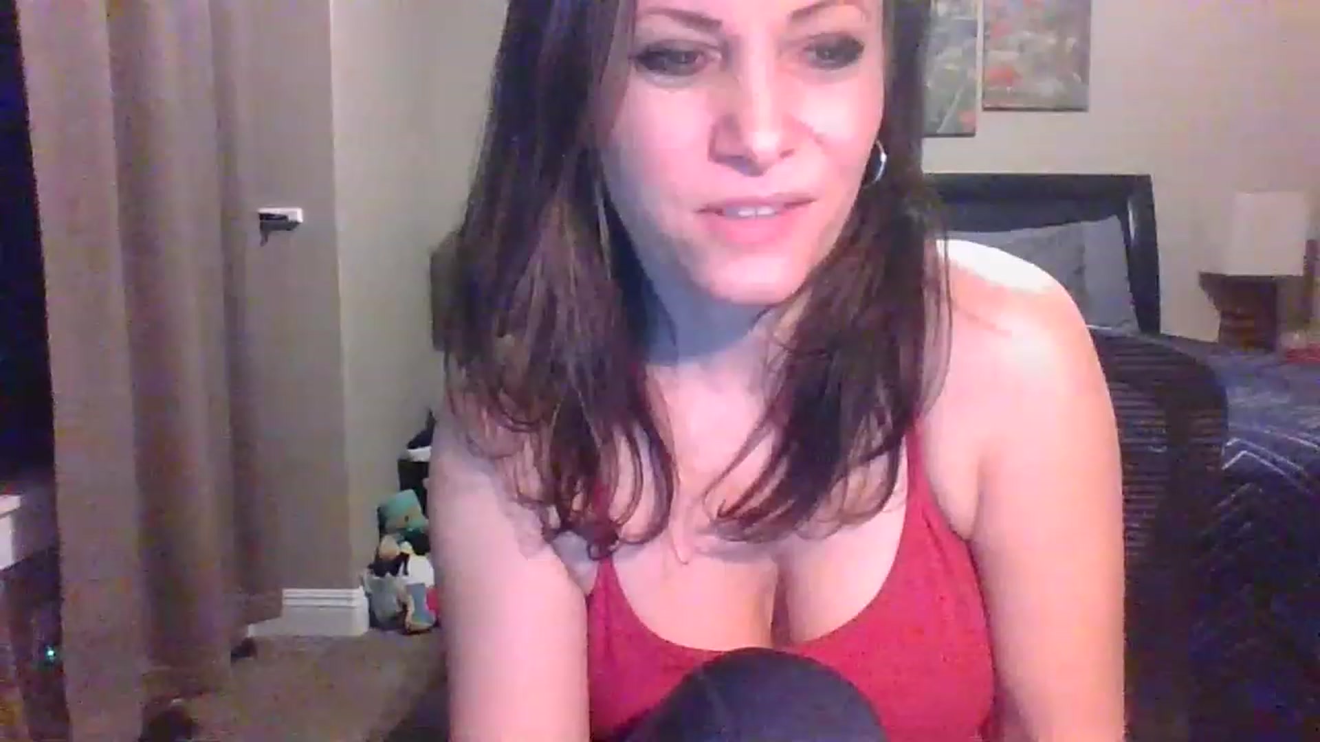 Gallery image thumbnail from LVDOLL's myfreecams stream on, 02/03/2023, 06:42 image 19 of 20