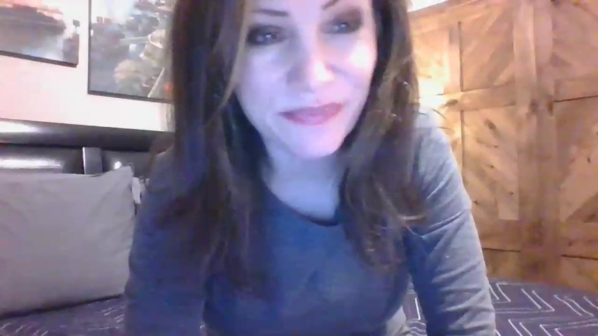Gallery image thumbnail from LVDOLL's myfreecams stream on, 02/07/2023, 05:42 image 5 of 20