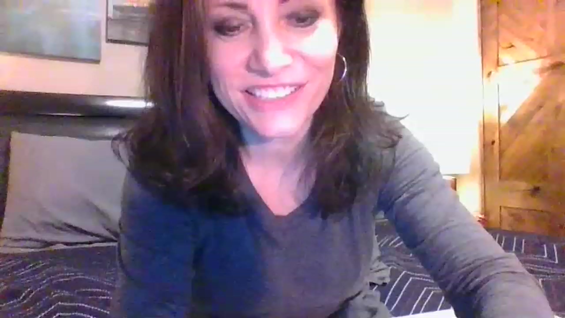 Gallery image thumbnail from LVDOLL's myfreecams stream on, 02/09/2023, 06:46 image 16 of 20