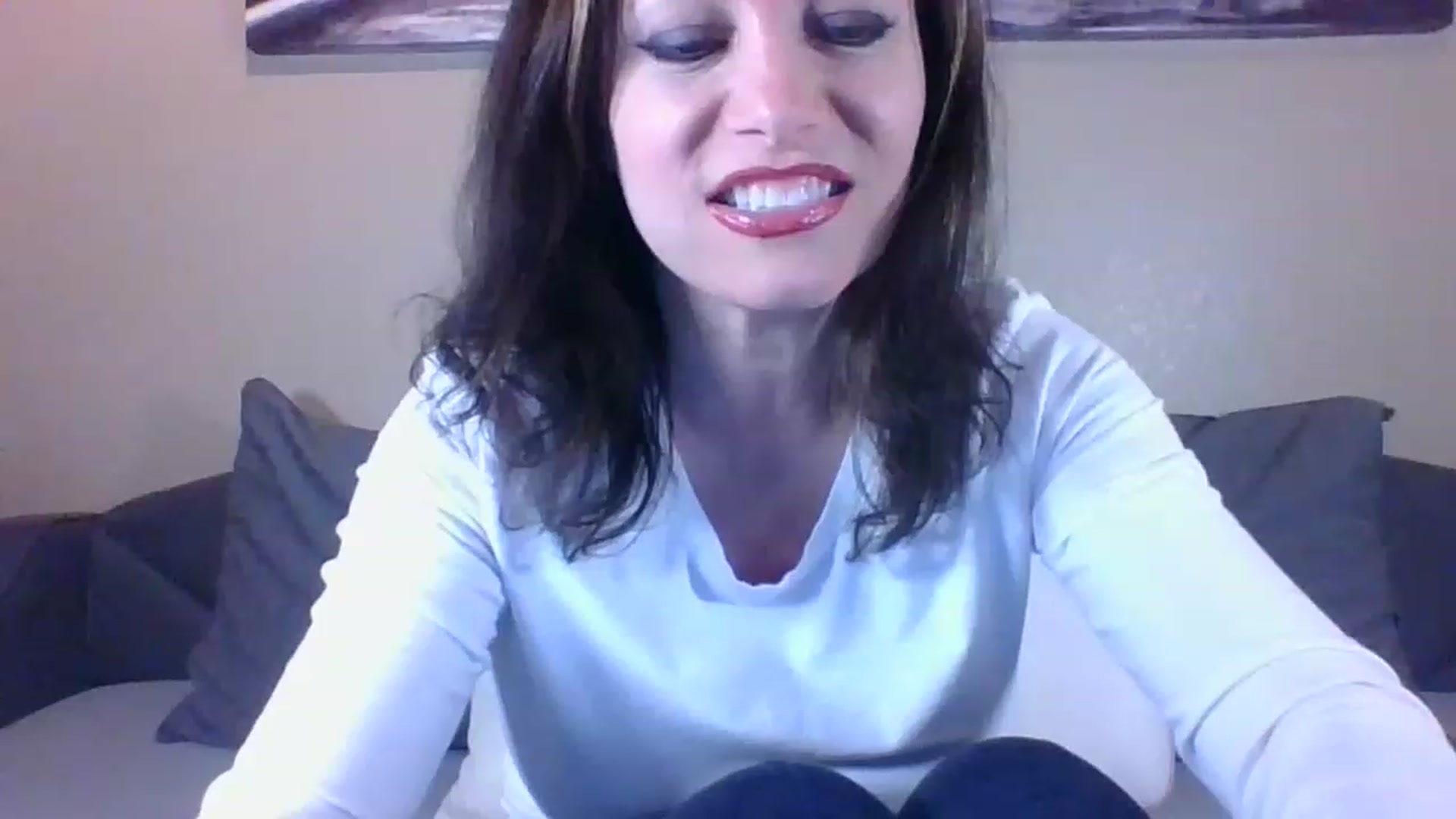 Gallery image thumbnail from LVDOLL's myfreecams stream on, 02/23/2023, 01:27 image 16 of 20