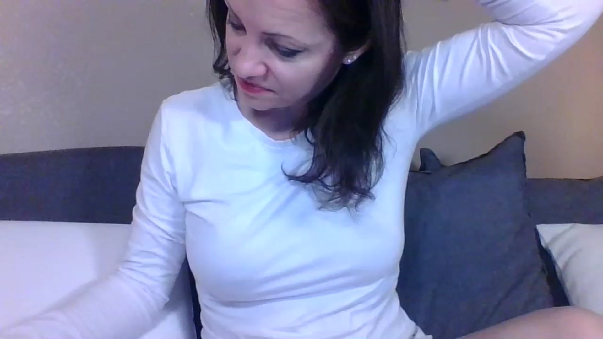 Gallery image thumbnail from LVDOLL's myfreecams stream on, 02/23/2023, 07:19 image 18 of 20