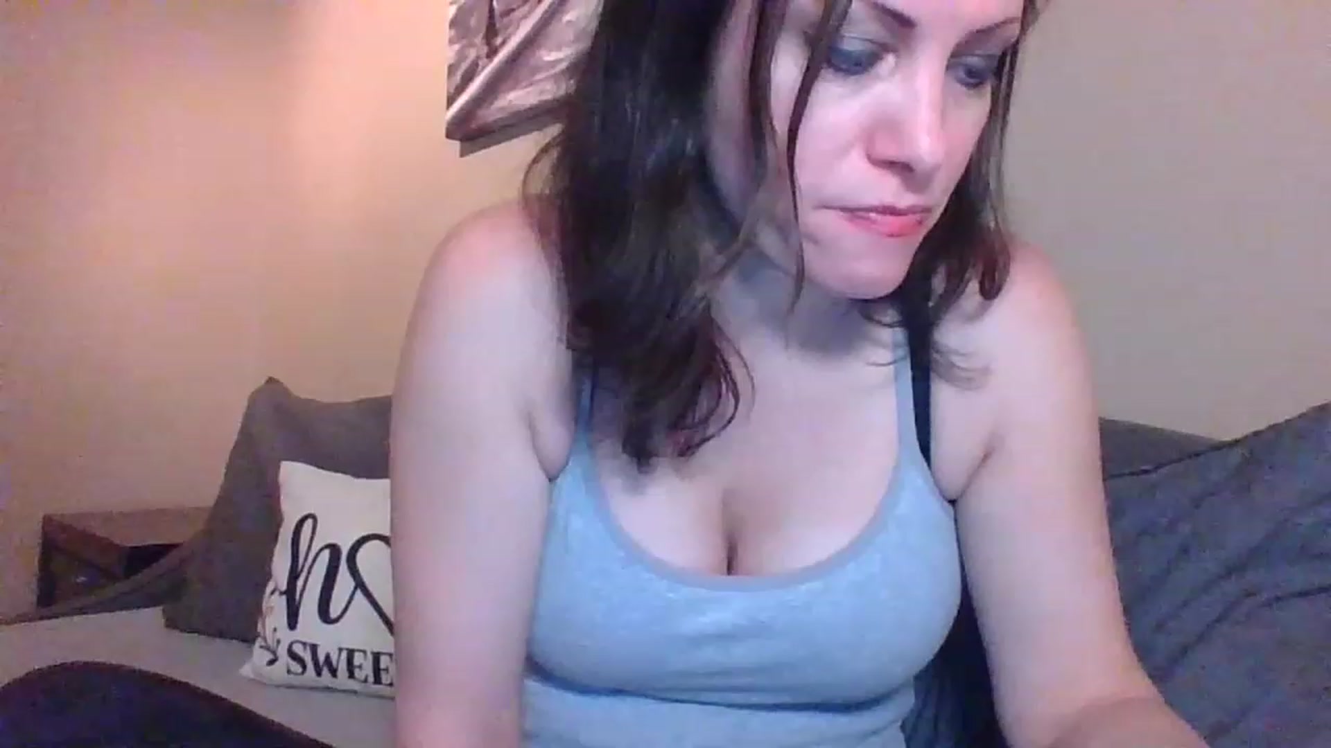 Gallery image thumbnail from LVDOLL's myfreecams stream on, 02/24/2023, 06:25 image 8 of 20