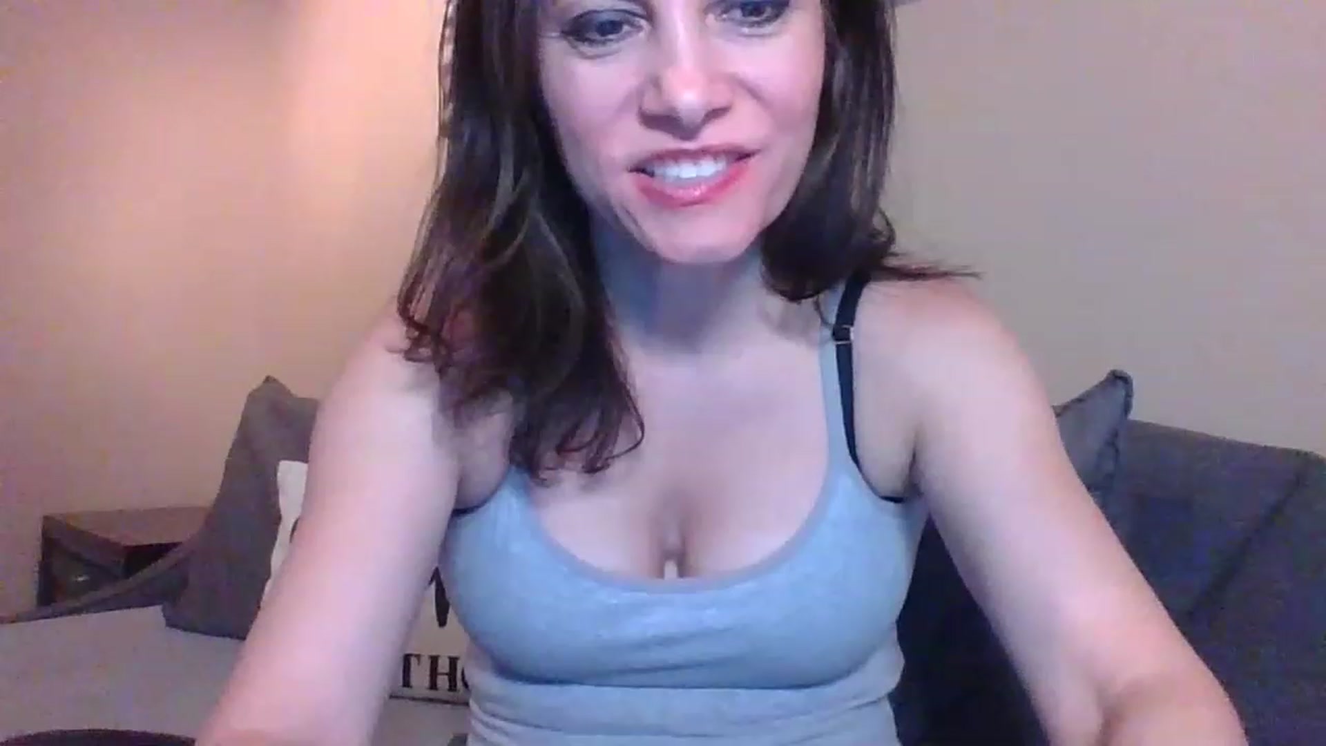 Gallery image thumbnail from LVDOLL's myfreecams stream on, 02/24/2023, 06:25 image 4 of 20