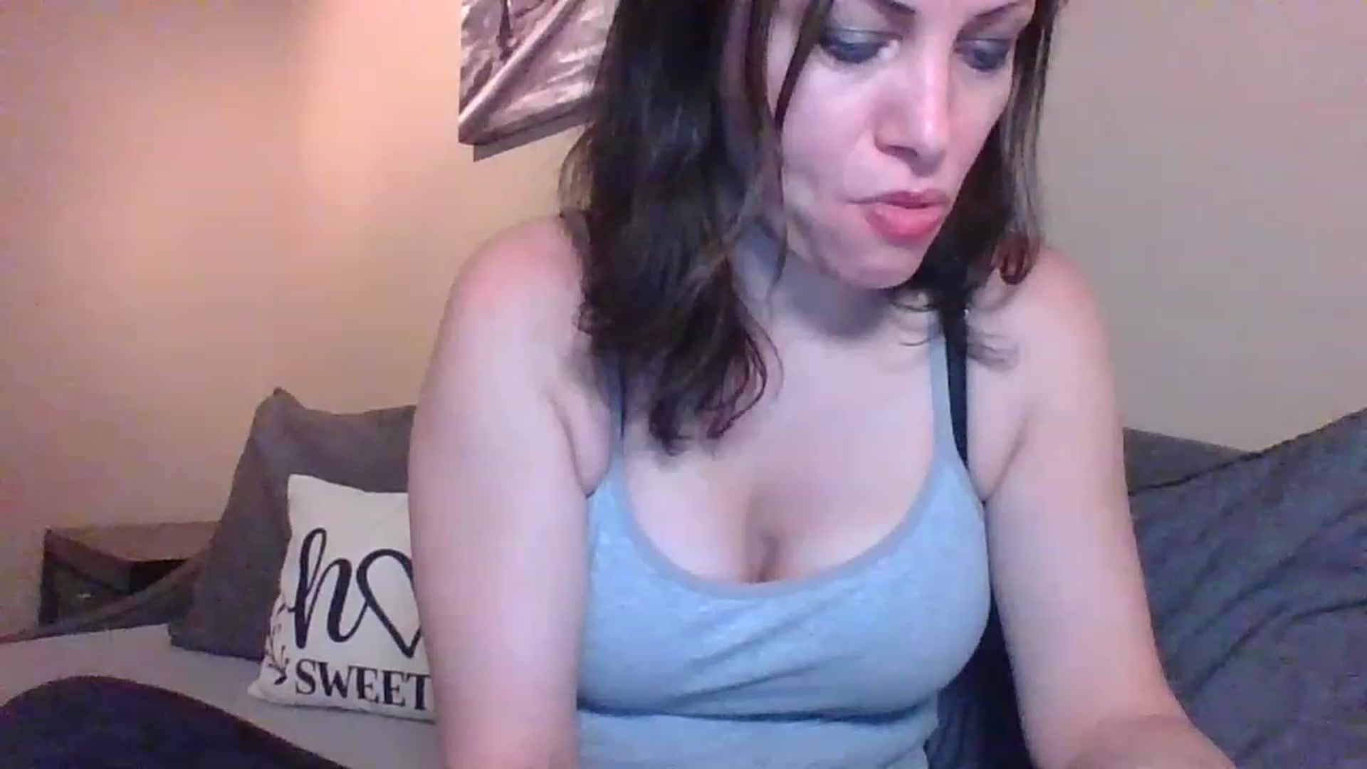 Gallery image thumbnail from LVDOLL's myfreecams stream on, 02/24/2023, 06:25 image 7 of 20