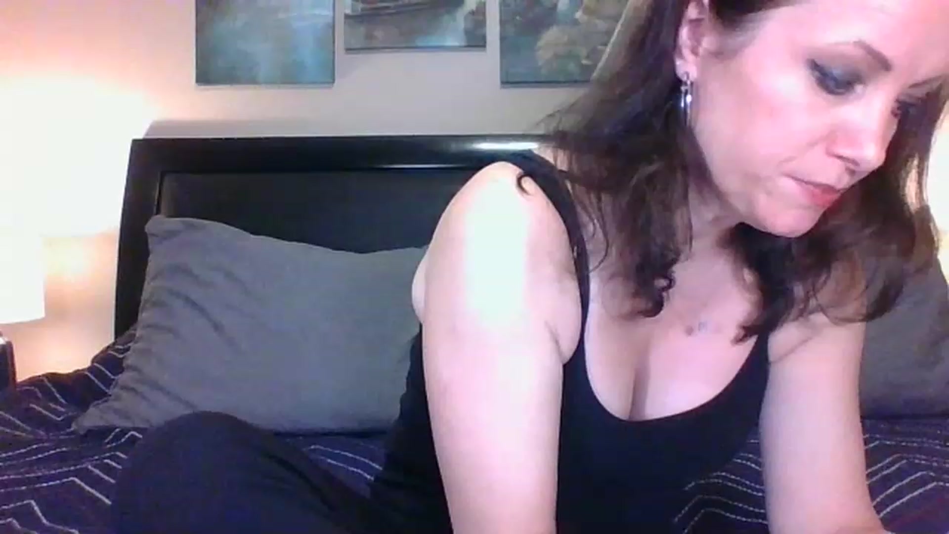 Gallery image thumbnail from LVDOLL's myfreecams stream on, 03/02/2023, 06:51 image 4 of 20