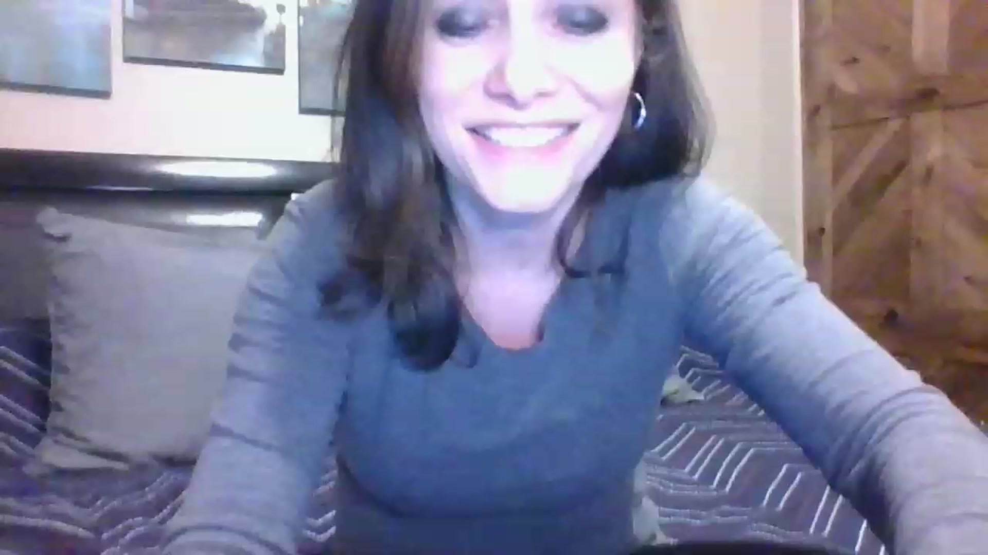 Gallery image thumbnail from LVDOLL's myfreecams stream on, 03/07/2023, 03:02 image 4 of 20