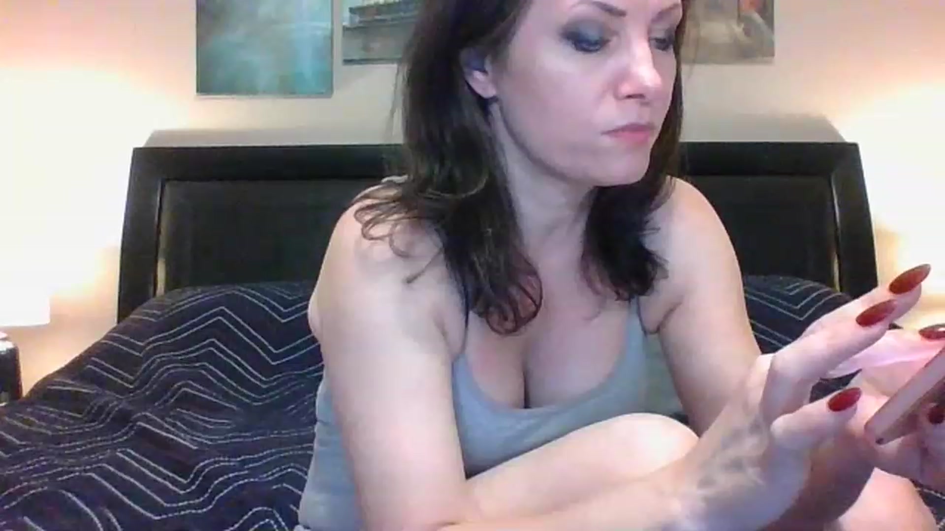 Gallery image thumbnail from LVDOLL's myfreecams stream on, 03/08/2023, 05:33 image 9 of 20