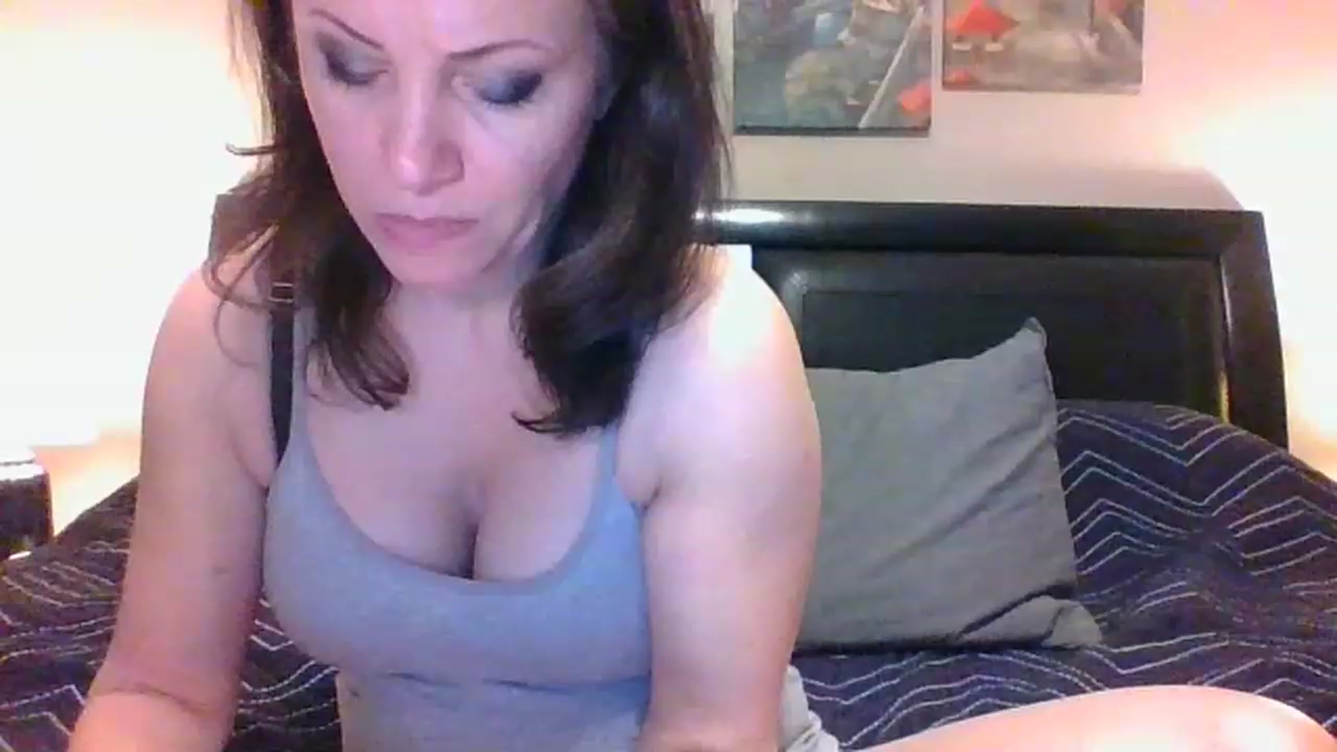 Gallery image thumbnail from LVDOLL's myfreecams stream on, 03/08/2023, 07:39 image 2 of 20