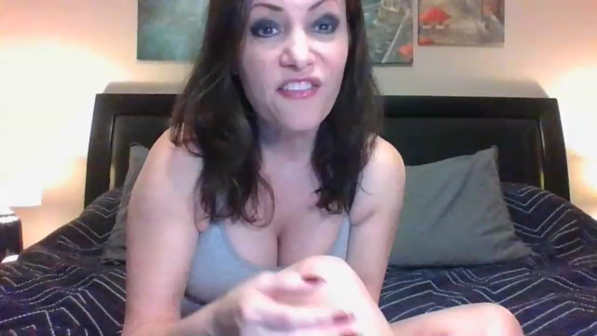 Gallery image thumbnail from LVDOLL's myfreecams stream on, 03/10/2023, 04:33 image 12 of 20
