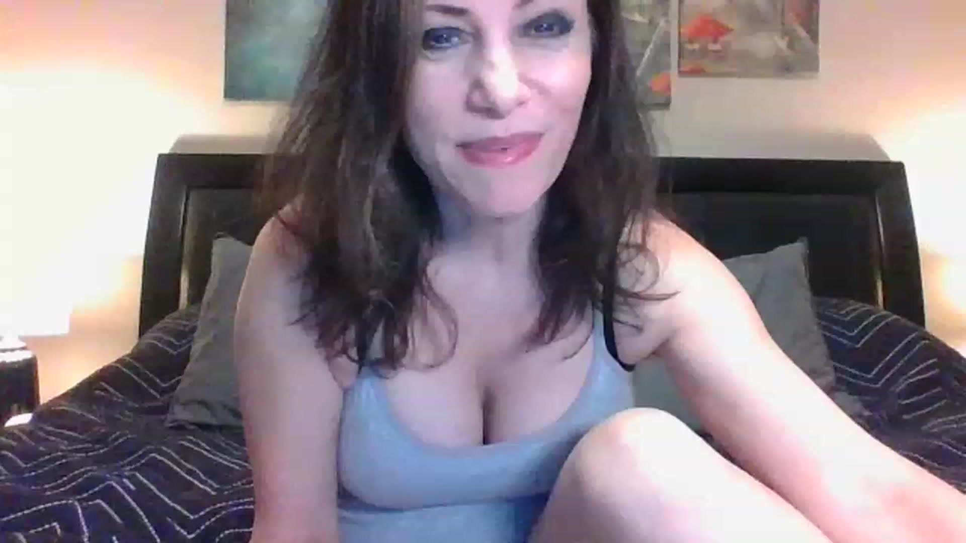 Gallery image thumbnail from LVDOLL's myfreecams stream on, 03/10/2023, 04:33 image 14 of 20