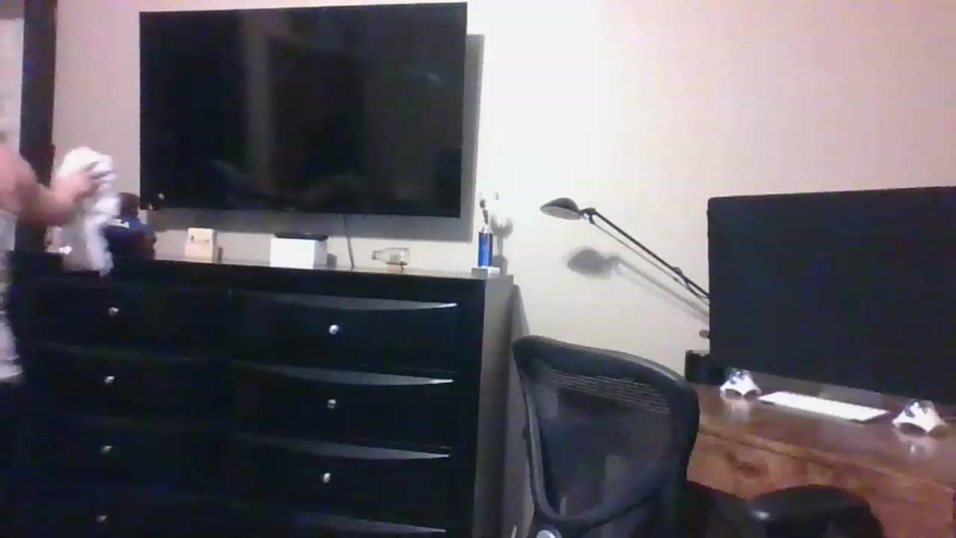 Gallery image thumbnail from LVDOLL's myfreecams stream on, 03/10/2023, 07:54 image 20 of 20