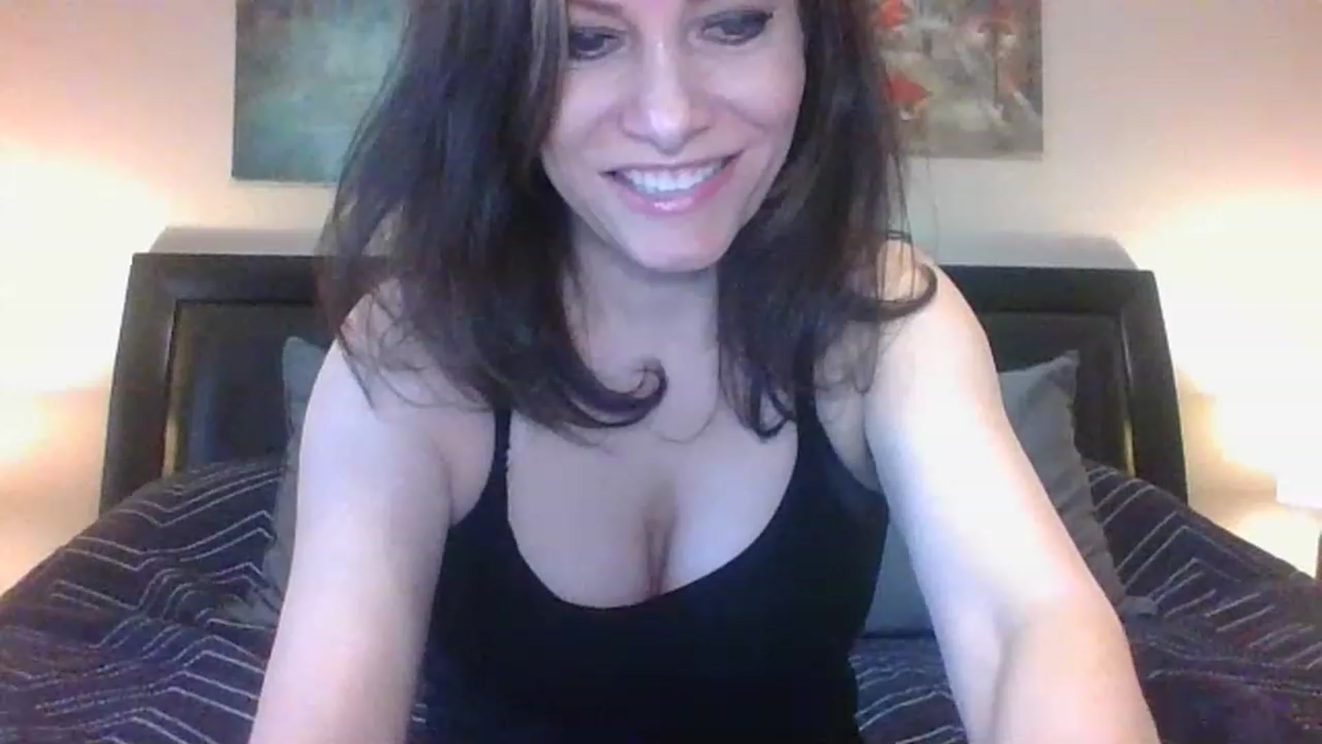 Gallery image thumbnail from LVDOLL's myfreecams stream on, 03/13/2023, 20:20 image 11 of 20