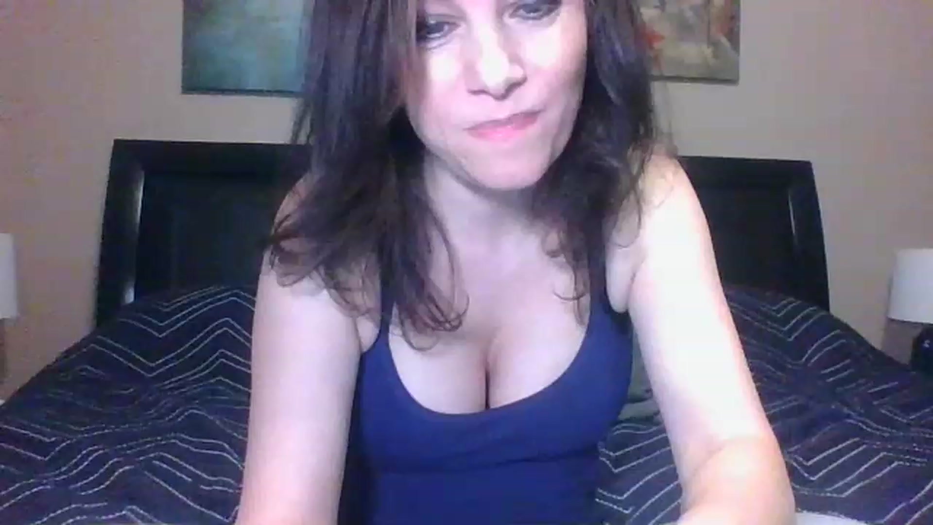 Gallery image thumbnail from LVDOLL's myfreecams stream on, 03/15/2023, 05:22 image 13 of 20