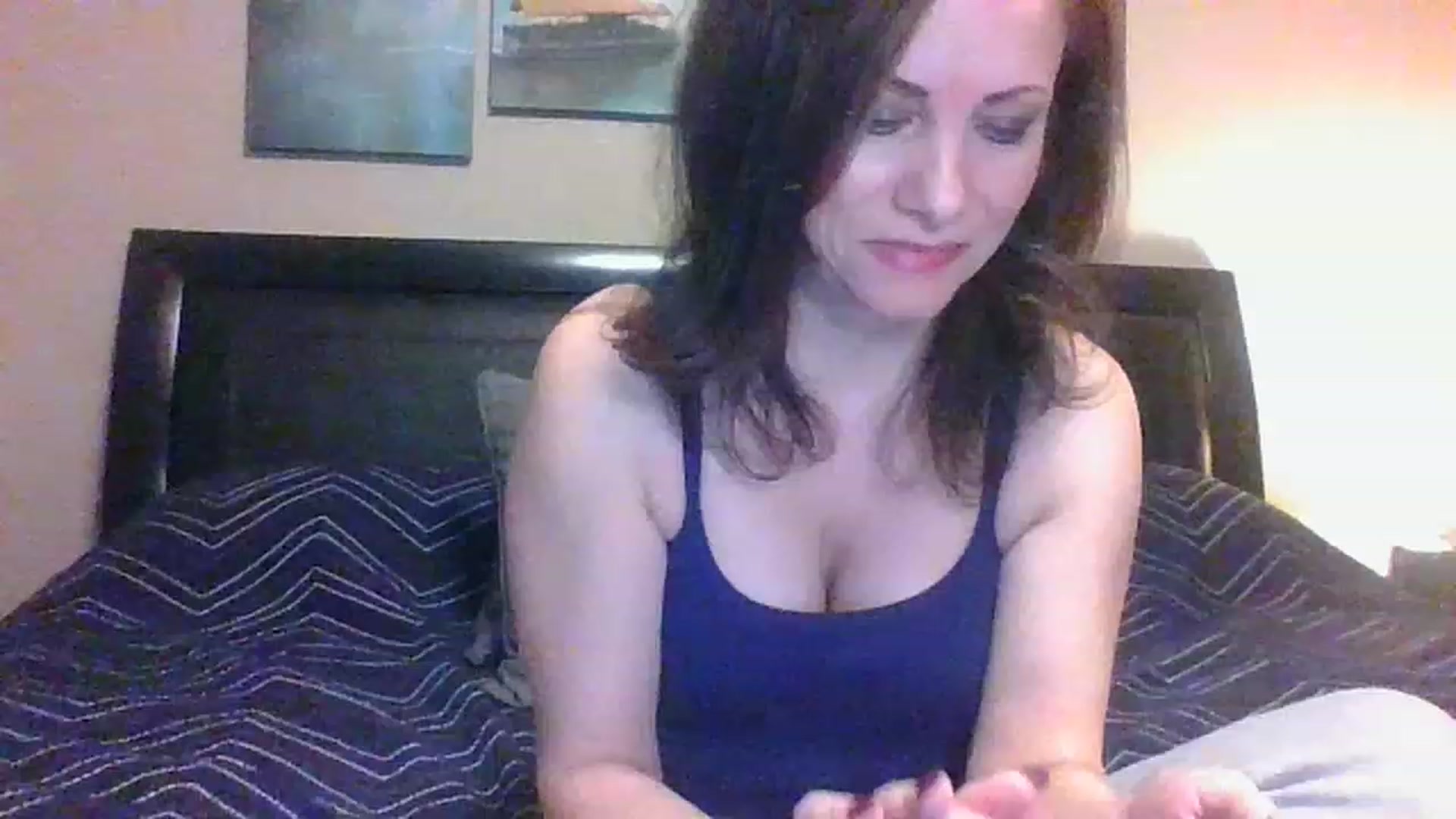 Gallery image thumbnail from LVDOLL's myfreecams stream on, 03/15/2023, 05:22 image 1 of 20