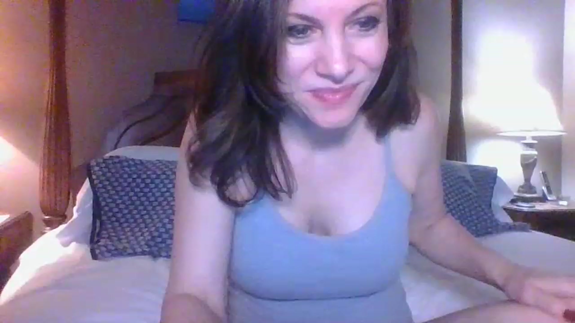 Gallery image thumbnail from LVDOLL's myfreecams stream on, 03/17/2023, 04:50 image 19 of 20