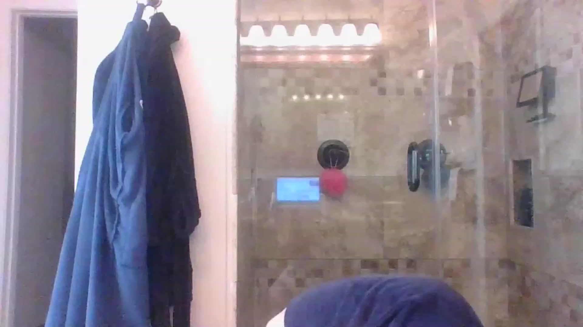 Gallery image thumbnail from LVDOLL's myfreecams stream on, 03/17/2023, 17:50 image 11 of 20