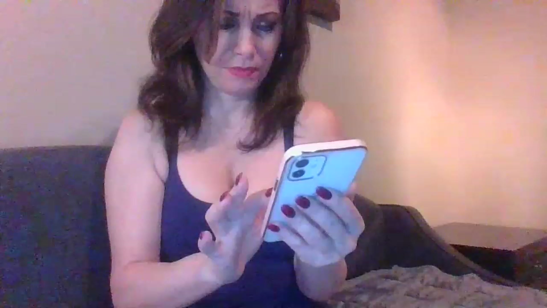 Gallery image thumbnail from LVDOLL's myfreecams stream on, 03/20/2023, 03:20 image 12 of 20