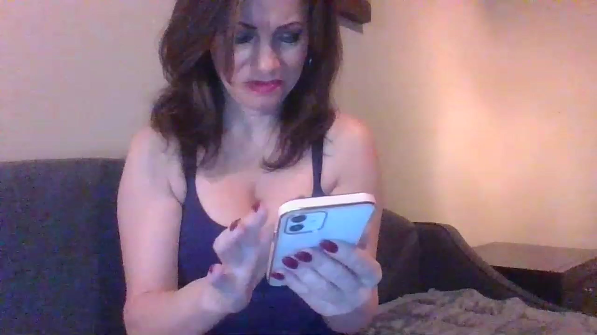 Gallery image thumbnail from LVDOLL's myfreecams stream on, 03/20/2023, 03:20 image 13 of 20