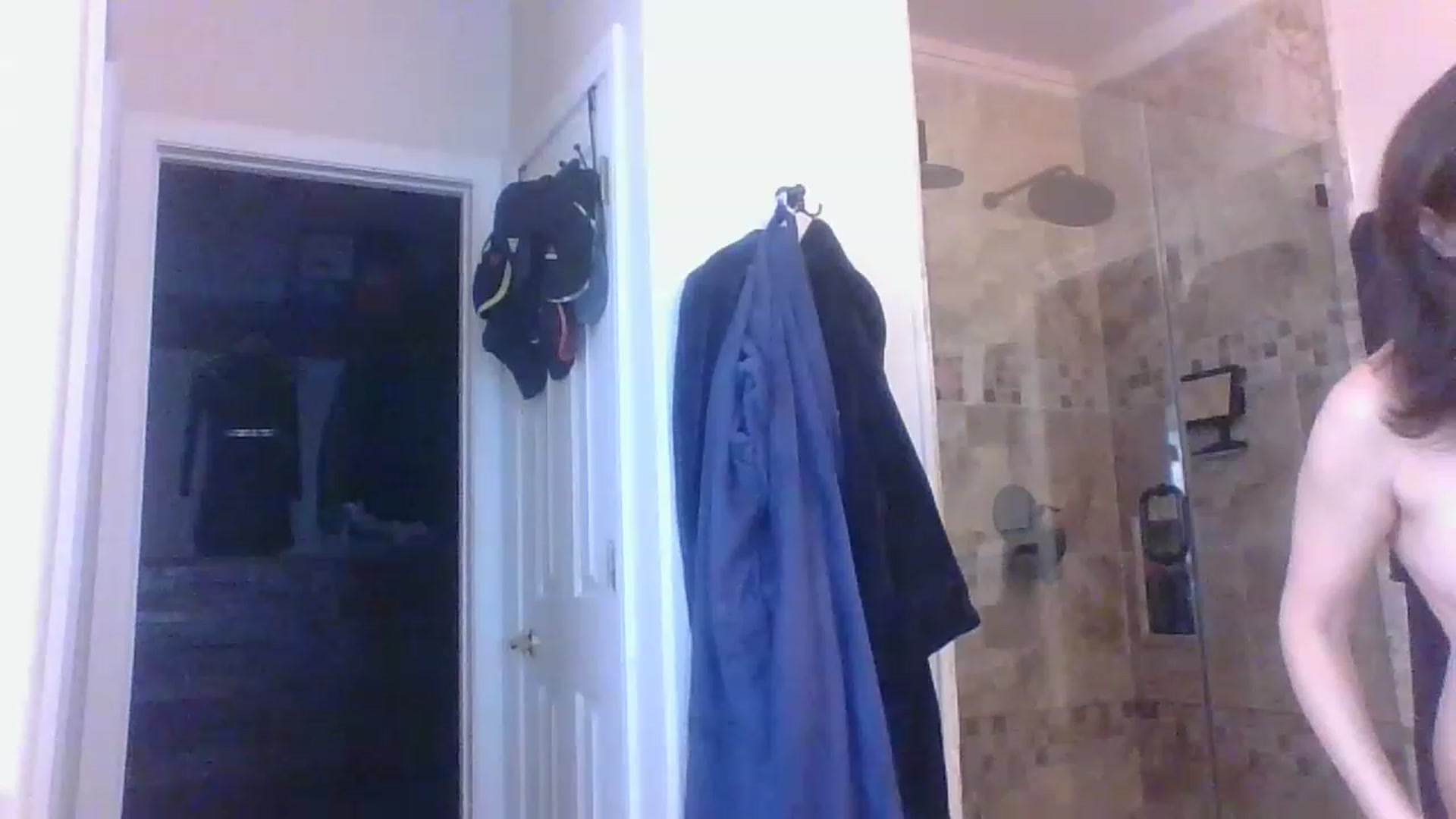 Gallery image thumbnail from LVDOLL's myfreecams stream on, 03/21/2023, 17:53 image 6 of 20