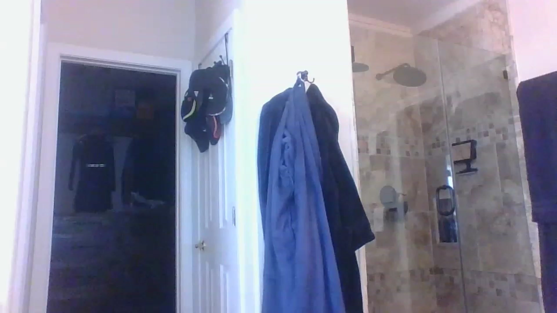 Gallery image thumbnail from LVDOLL's myfreecams stream on, 03/21/2023, 17:53 image 13 of 20