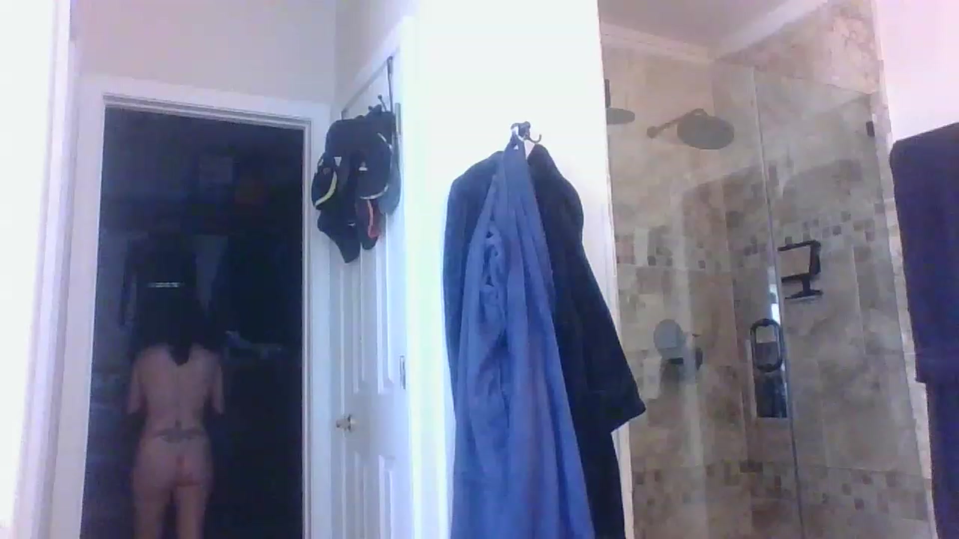Gallery image thumbnail from LVDOLL's myfreecams stream on, 03/21/2023, 17:53 image 14 of 20